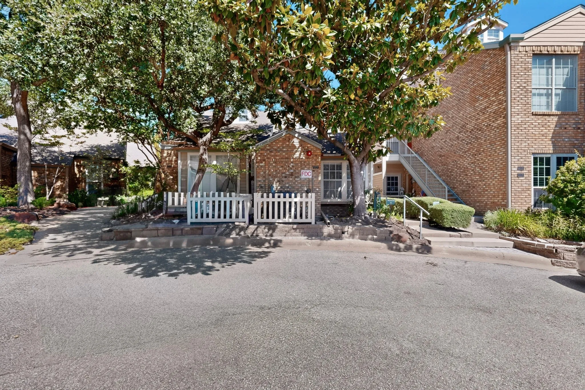 Condominium For Rent in Dallas County , 5565 Preston Oaks Road 117, Dallas, Texas 75254, 2 Bedroom, 2 Bathroom, 1 Garage spaces, 1,382 Sqft, built in 1983, mls#21386496, Real Estate Agent in Dallas, Homes For Rent in Dallas county, Homes For Rent in Dallas, Realtor in Dallas Texas, Real Estate Brokerage Independent Realty Texas, Luminita Cordes Realtor