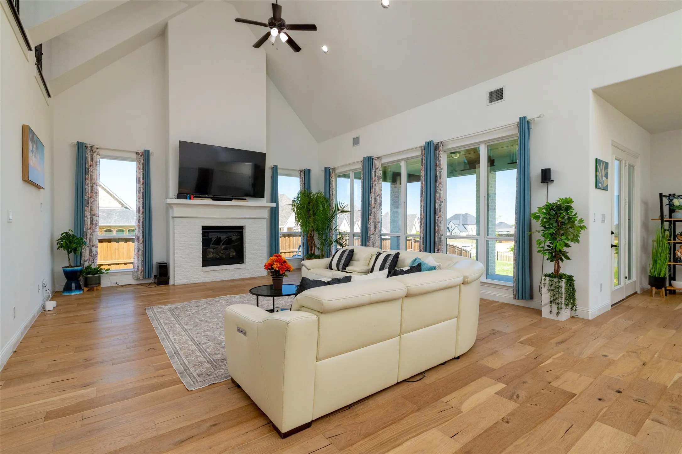 Single Family Residence For Sale in Tarrant County , 2037 Waterleaf Road, Haslet, Texas 76052, 5 Bedroom, 6 Bathroom, 3 Garage spaces, 4,875 Sqft, built in 2022, mls#21386087, Real Estate Agent in Haslet, Homes For Sale in Tarrant county, Homes For Sale in Haslet, Realtor in Haslet Texas, Real Estate Brokerage Independent Realty Texas, Luminita Cordes Realtor