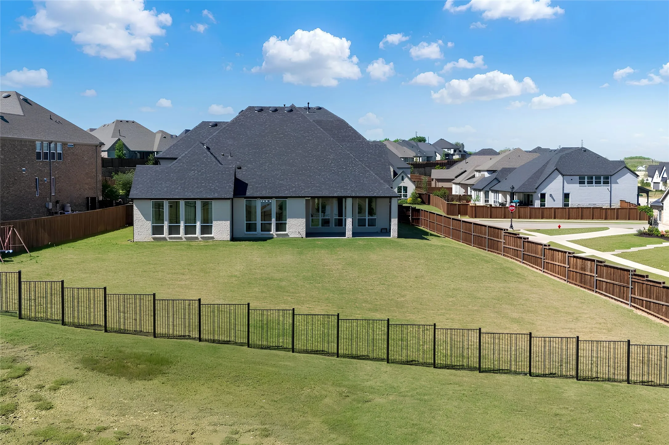 Single Family Residence For Sale in Tarrant County , 2037 Waterleaf Road, Haslet, Texas 76052, 5 Bedroom, 6 Bathroom, 3 Garage spaces, 4,875 Sqft, built in 2022, mls#21386087, Real Estate Agent in Haslet, Homes For Sale in Tarrant county, Homes For Sale in Haslet, Realtor in Haslet Texas, Real Estate Brokerage Independent Realty Texas, Luminita Cordes Realtor