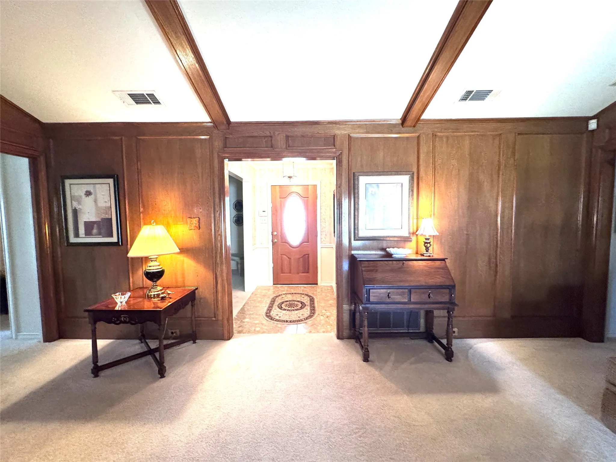 Single Family Residence For Sale in Dallas County , 4908 Country Club Drive, Mesquite, Texas 75150, 3 Bedroom, 3 Bathroom, 2 Garage spaces, 2,454 Sqft, built in 1984, mls#21385965, Real Estate Agent in Mesquite, Homes For Sale in Dallas county, Homes For Sale in Mesquite, Realtor in Mesquite Texas, Real Estate Brokerage Independent Realty Texas, Luminita Cordes Realtor