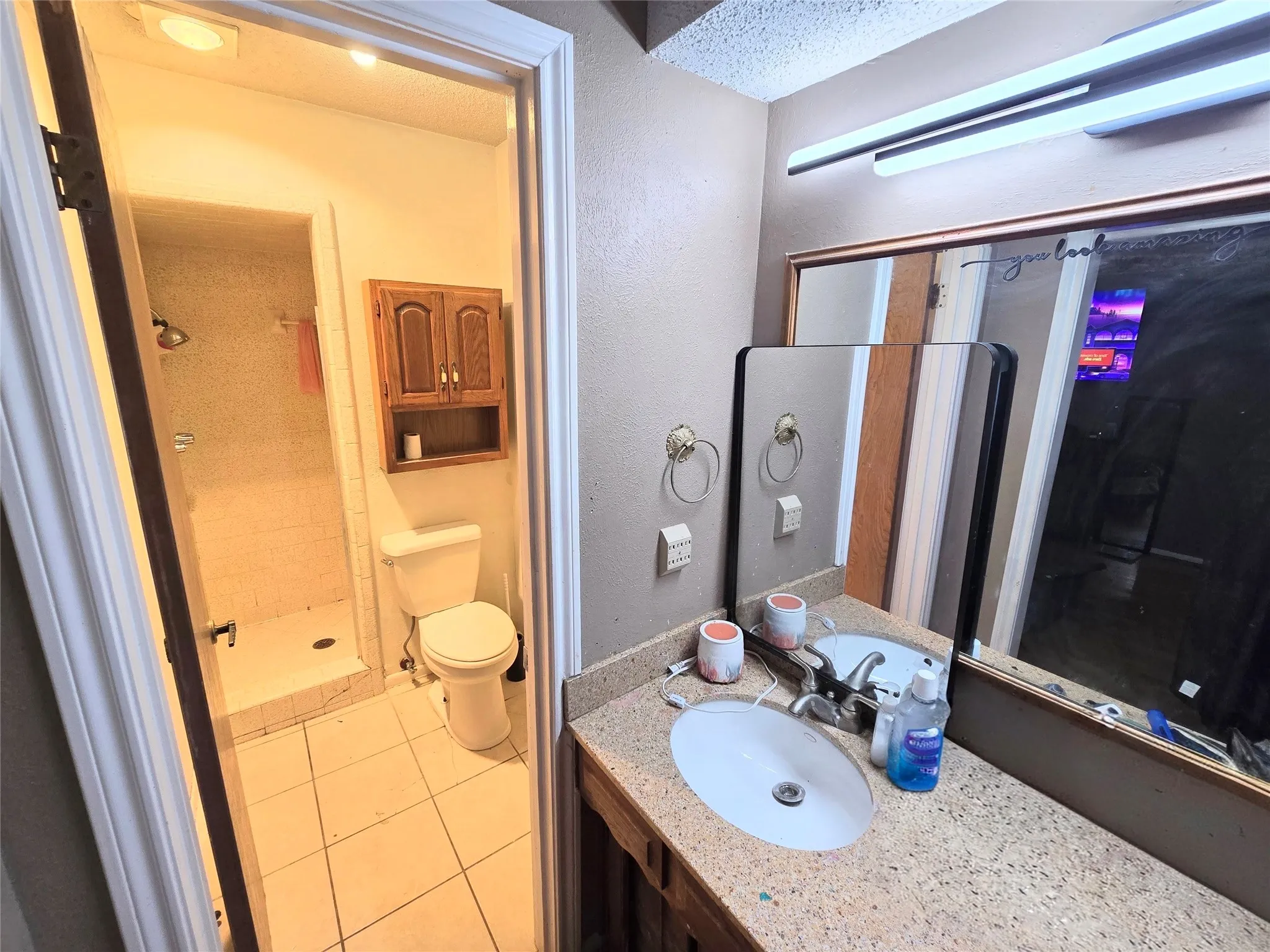 Single Family Residence For Sale in Ellis County , 113 S Valley Street, Red Oak, Texas 75154, 3 Bedroom, 2 Bathroom, 2 Garage spaces, 1,708 Sqft, built in 1968, mls#21384931, Real Estate Agent in Red Oak, Homes For Sale in Ellis county, Homes For Sale in Red Oak, Realtor in Red Oak Texas, Real Estate Brokerage Independent Realty Texas, Luminita Cordes Realtor