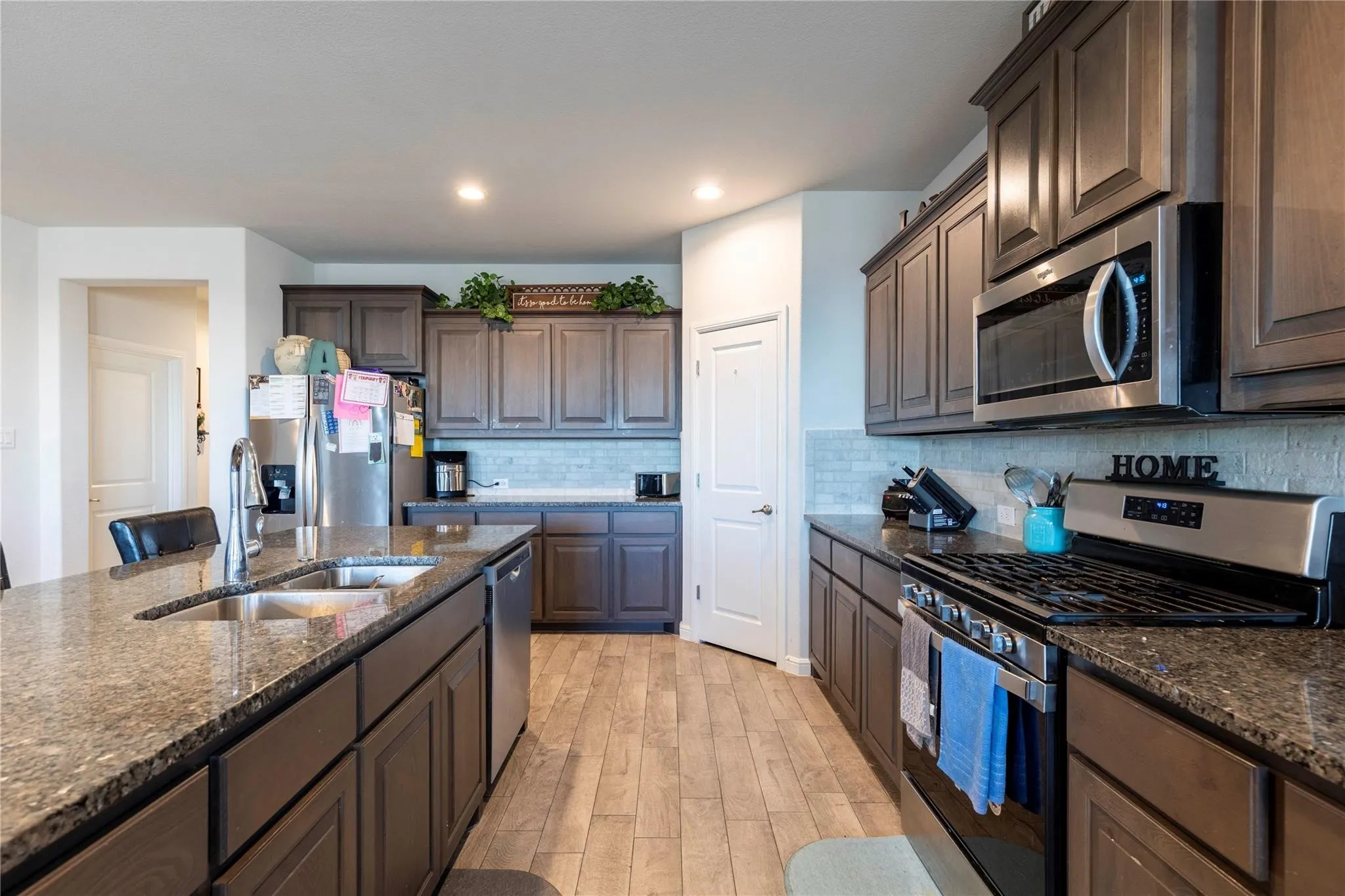 Single Family Residence For Sale in Johnson County , 1500 Livermore Lane, Cleburne, Texas 76033, 4 Bedroom, 2 Bathroom, 2 Garage spaces, 2,039 Sqft, built in 2021, mls#21386515, Real Estate Agent in Cleburne, Homes For Sale in Johnson county, Homes For Sale in Cleburne, Realtor in Cleburne Texas, Real Estate Brokerage Independent Realty Texas, Luminita Cordes Realtor