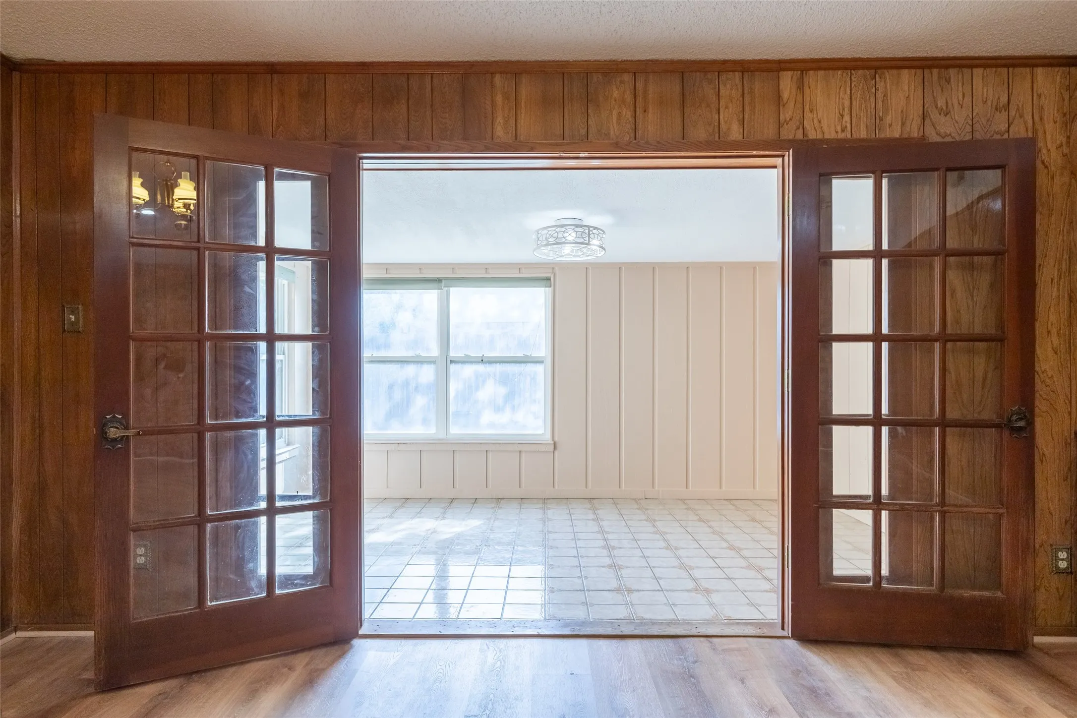 Single Family Residence For Rent in Taylor County , 2025 Lytle Trail, Abilene, Texas 79602, 4 Bedroom, 3 Bathroom, 2 Garage spaces, 2,290 Sqft, built in 1978, mls#21385580, Real Estate Agent in Abilene, Homes For Rent in Taylor county, Homes For Rent in Abilene, Realtor in Abilene Texas, Real Estate Brokerage Independent Realty Texas, Luminita Cordes Realtor