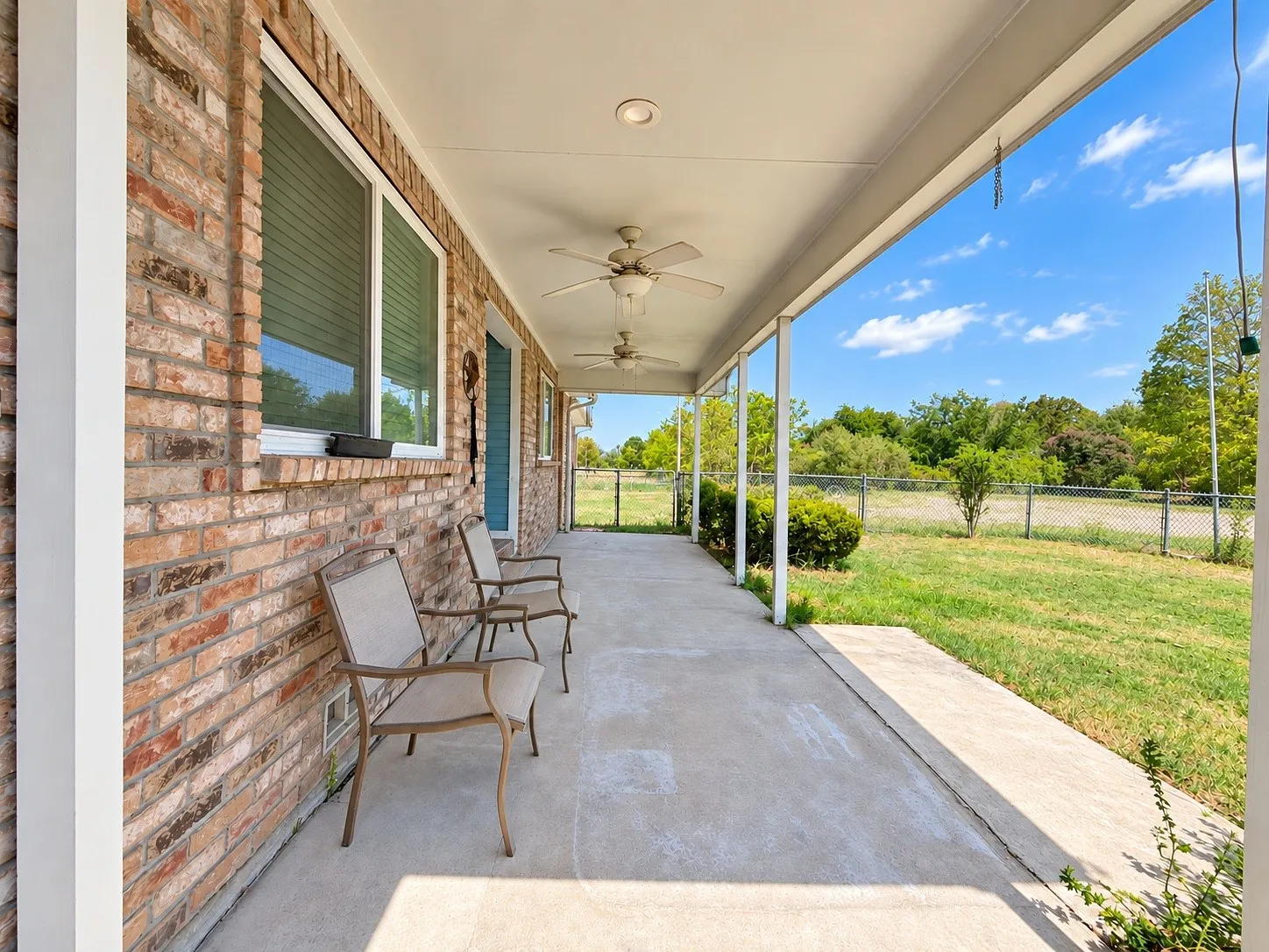 Single Family Residence For Rent in Collin County , 6913 Kerilan Lane, St Paul, Texas 75098, 4 Bedroom, 2 Bathroom, 2 Garage spaces, 1,556 Sqft, built in 1966, mls#21386517, Real Estate Agent in St Paul, Homes For Rent in Collin county, Homes For Rent in St Paul, Realtor in St Paul Texas, Real Estate Brokerage Independent Realty Texas, Luminita Cordes Realtor