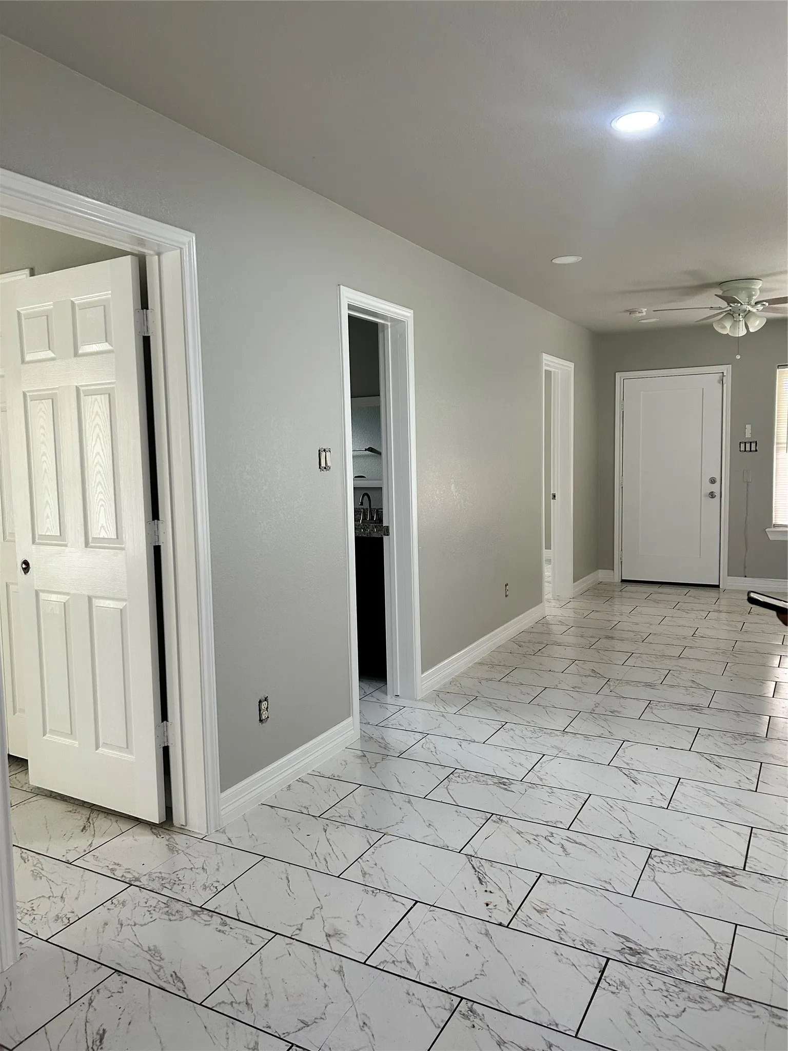 Over 900 sqft