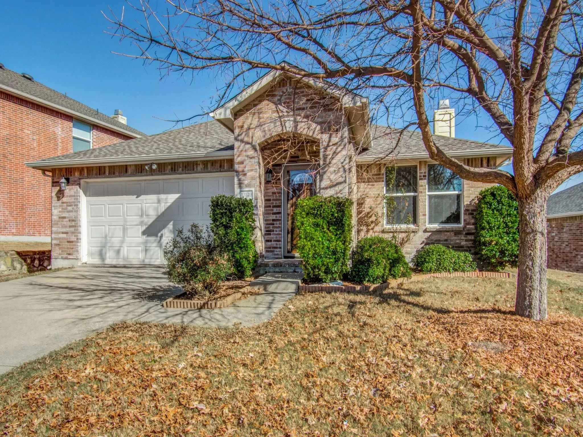 Single Family Residence For Rent in Collin County , 13120 Barbarosa Drive, Frisco, Texas 75035, 3 Bedroom, 2 Bathroom, 2 Garage spaces, 1,883 Sqft, built in 2005, mls#21386525, Real Estate Agent in Frisco, Homes For Rent in Collin county, Homes For Rent in Frisco, Realtor in Frisco Texas, Real Estate Brokerage Independent Realty Texas, Luminita Cordes Realtor