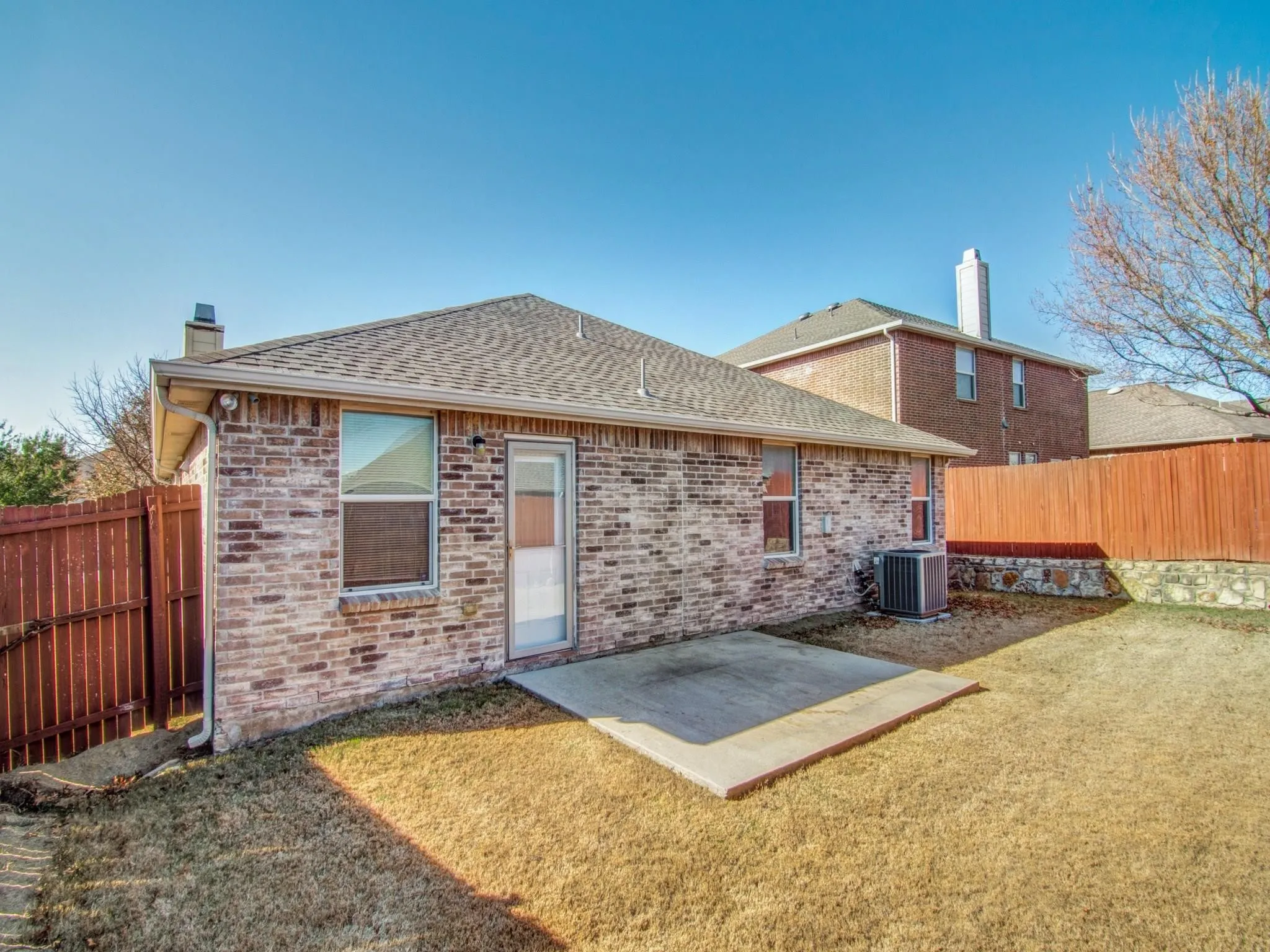 Single Family Residence For Rent in Collin County , 13120 Barbarosa Drive, Frisco, Texas 75035, 3 Bedroom, 2 Bathroom, 2 Garage spaces, 1,883 Sqft, built in 2005, mls#21386525, Real Estate Agent in Frisco, Homes For Rent in Collin county, Homes For Rent in Frisco, Realtor in Frisco Texas, Real Estate Brokerage Independent Realty Texas, Luminita Cordes Realtor