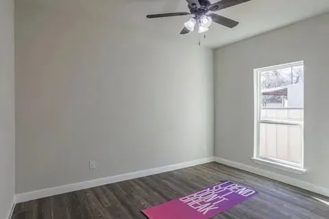 Single Family Residence For Sale in Tarrant County , 1336 E Fogg Street, Fort Worth, Texas 76115, 4 Bedroom, 3 Bathroom, 2 Garage spaces, 2,096 Sqft, built in 2023, mls#21386536, Real Estate Agent in Fort Worth, Homes For Sale in Tarrant county, Homes For Sale in Fort Worth, Realtor in Fort Worth Texas, Real Estate Brokerage Independent Realty Texas, Luminita Cordes Realtor