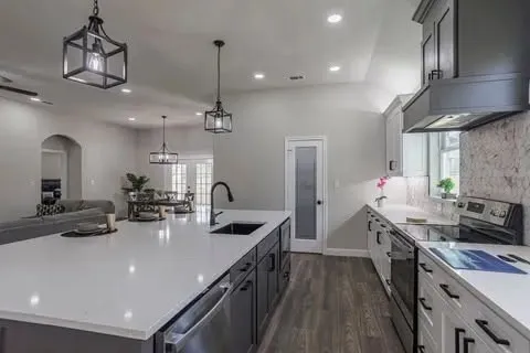 Single Family Residence For Sale in Tarrant County , 1336 E Fogg Street, Fort Worth, Texas 76115, 4 Bedroom, 3 Bathroom, 2 Garage spaces, 2,096 Sqft, built in 2023, mls#21386536, Real Estate Agent in Fort Worth, Homes For Sale in Tarrant county, Homes For Sale in Fort Worth, Realtor in Fort Worth Texas, Real Estate Brokerage Independent Realty Texas, Luminita Cordes Realtor