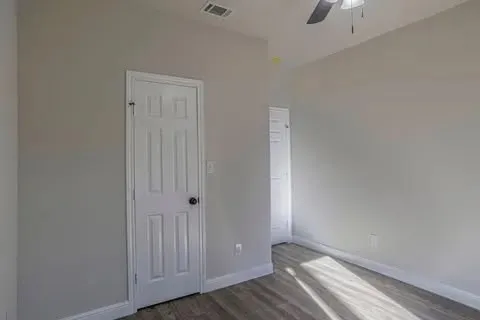 Single Family Residence For Sale in Tarrant County , 1336 E Fogg Street, Fort Worth, Texas 76115, 4 Bedroom, 3 Bathroom, 2 Garage spaces, 2,096 Sqft, built in 2023, mls#21386536, Real Estate Agent in Fort Worth, Homes For Sale in Tarrant county, Homes For Sale in Fort Worth, Realtor in Fort Worth Texas, Real Estate Brokerage Independent Realty Texas, Luminita Cordes Realtor