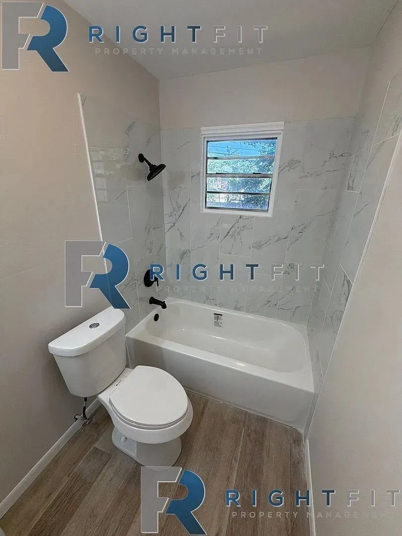 Single Family Residence For Sale in Bowie County , 3114 Anthony Drive, Texarkana, Texas 75503, 3 Bedroom, 1 Bathroom, Garage spaces, 1,056 Sqft, built in 0, mls#21386533, Real Estate Agent in Texarkana, Homes For Sale in Bowie county, Homes For Sale in Texarkana, Realtor in Texarkana Texas, Real Estate Brokerage Independent Realty Texas, Luminita Cordes Realtor