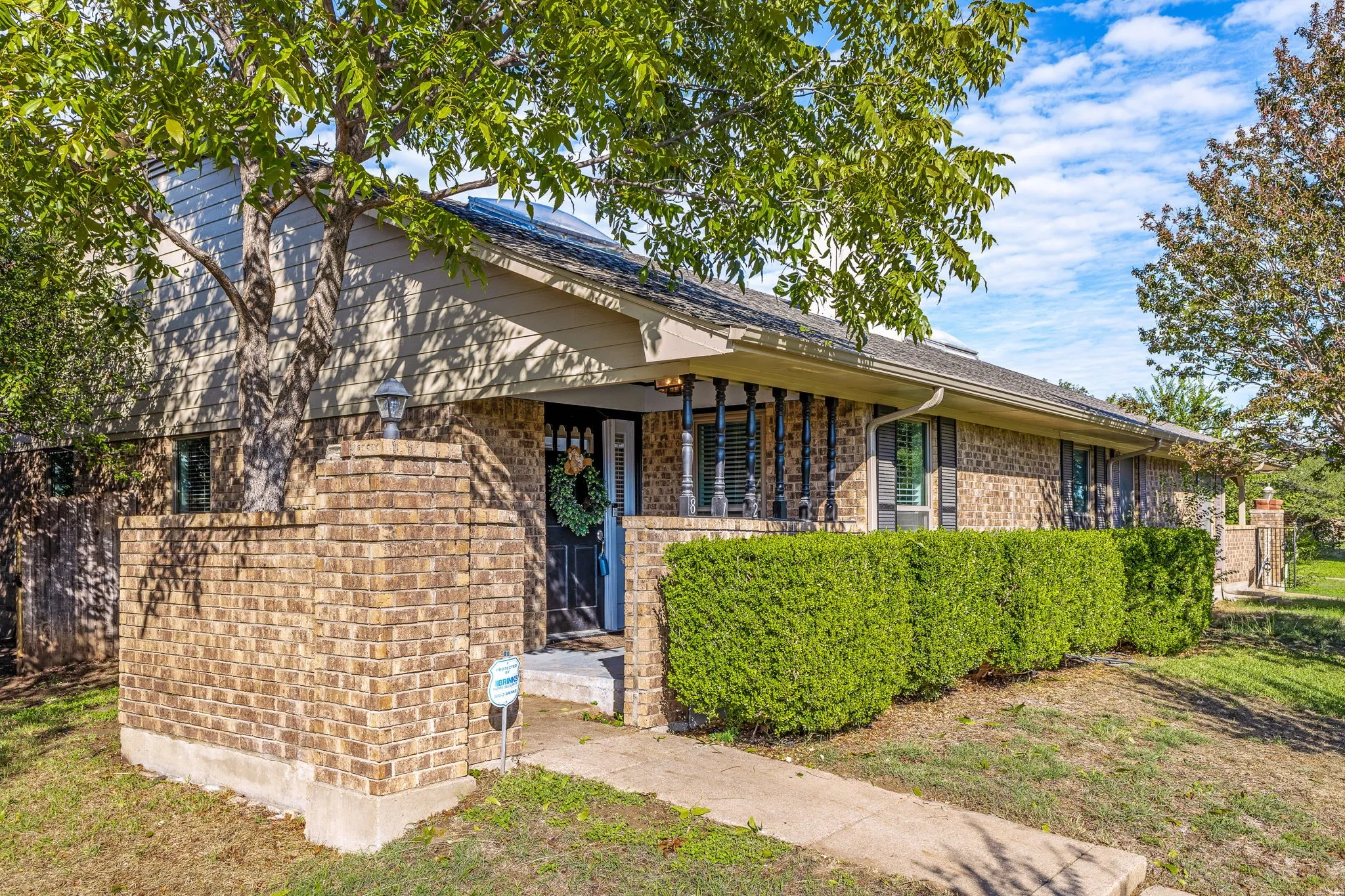 Duplex For Rent in Dallas County , 812 Saint Paul Court, Richardson, Texas 75080, 3 Bedroom, 2 Bathroom, 2 Garage spaces, 1,579 Sqft, built in 1980, mls#21385493, Real Estate Agent in Richardson, Homes For Rent in Dallas county, Homes For Rent in Richardson, Realtor in Richardson Texas, Real Estate Brokerage Independent Realty Texas, Luminita Cordes Realtor