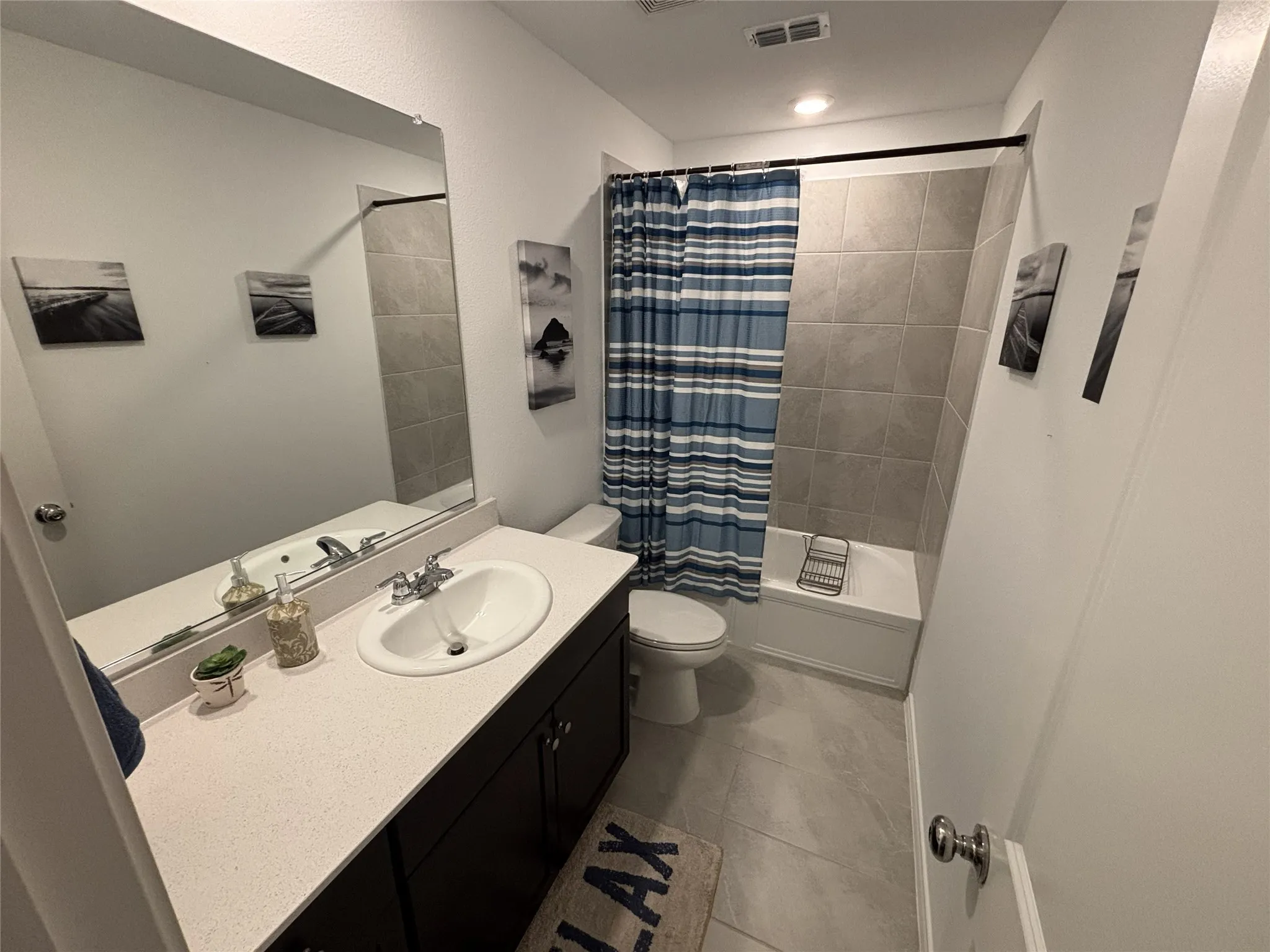 Single Family Residence For Sale in Kaufman County , 6230 Unbridled Drive, Forney, Texas 75126, 3 Bedroom, 2 Bathroom, 2 Garage spaces, 1,440 Sqft, built in 2022, mls#21383799, Real Estate Agent in Forney, Homes For Sale in Kaufman county, Homes For Sale in Forney, Realtor in Forney Texas, Real Estate Brokerage Independent Realty Texas, Luminita Cordes Realtor