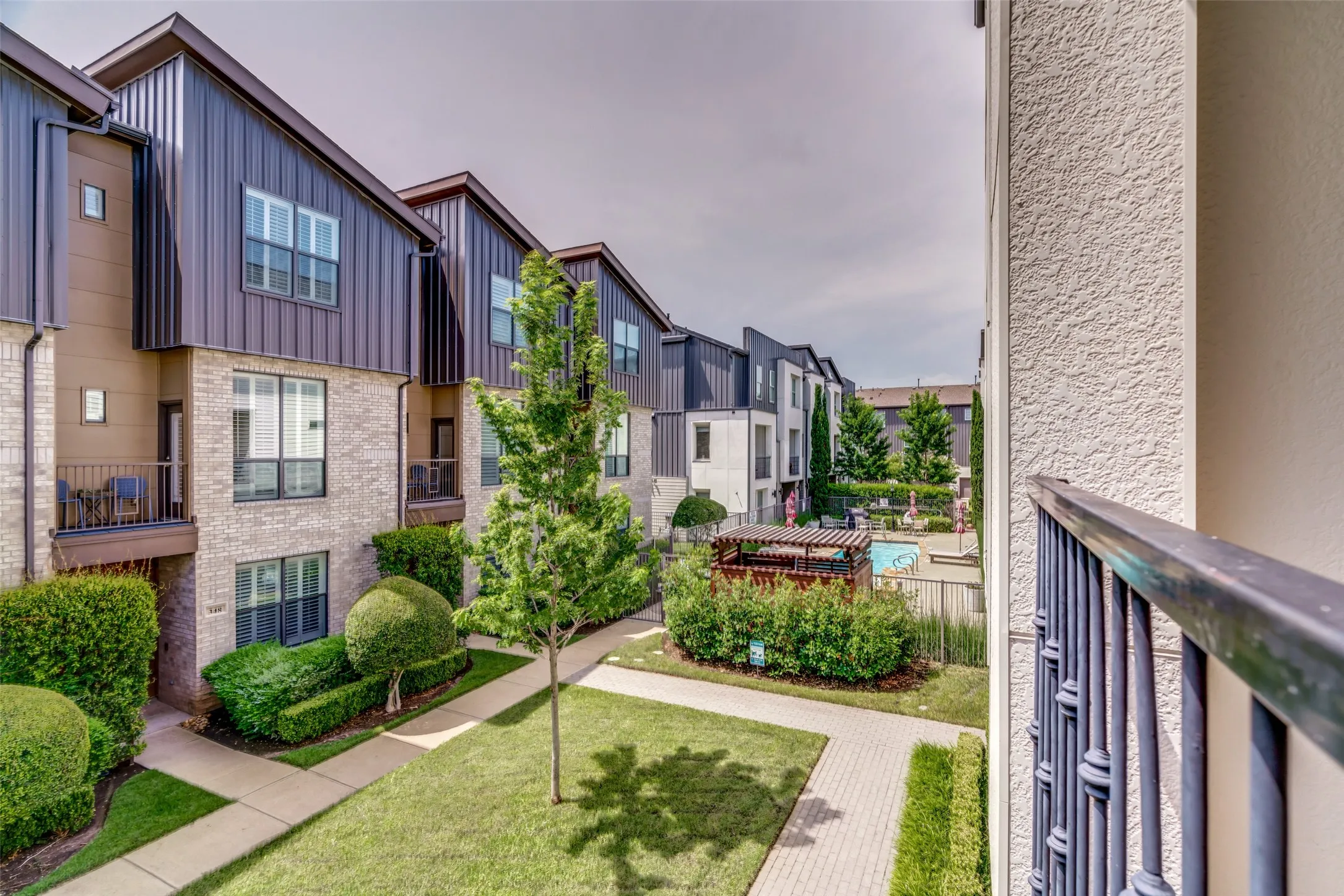 Condominium For Rent in Dallas County , 4211 Rawlins Street 644, Dallas, Texas 75219, 3 Bedroom, 4 Bathroom, 2 Garage spaces, 2,023 Sqft, built in 2014, mls#21386560, Real Estate Agent in Dallas, Homes For Rent in Dallas county, Homes For Rent in Dallas, Realtor in Dallas Texas, Real Estate Brokerage Independent Realty Texas, Luminita Cordes Realtor