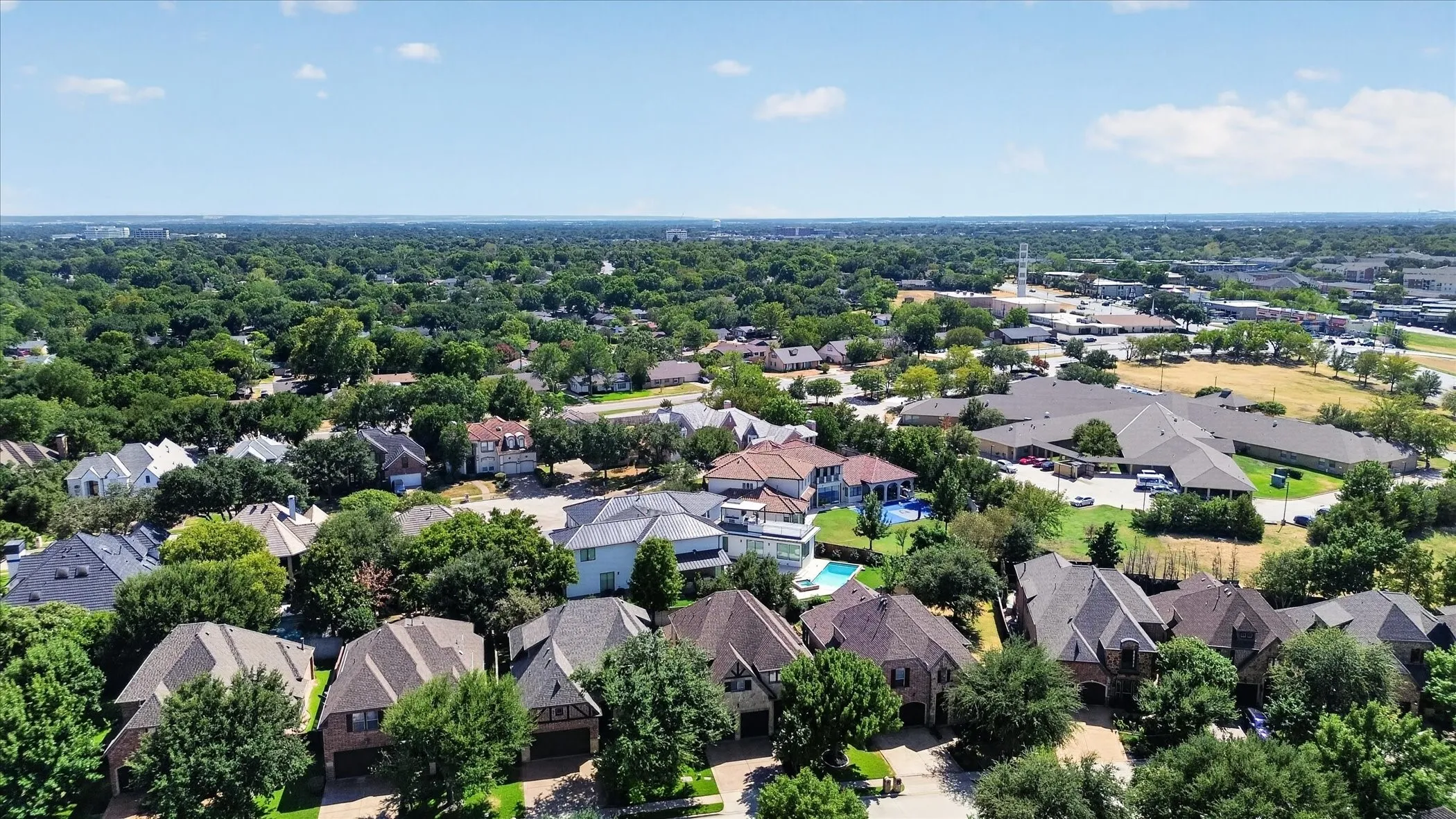 Single Family Residence For Sale in Dallas County , 2024 S Hill Drive, Irving, Texas 75038, 4 Bedroom, 3 Bathroom, 2 Garage spaces, 2,664 Sqft, built in 2006, mls#21385828, Real Estate Agent in Irving, Homes For Sale in Dallas county, Homes For Sale in Irving, Realtor in Irving Texas, Real Estate Brokerage Independent Realty Texas, Luminita Cordes Realtor