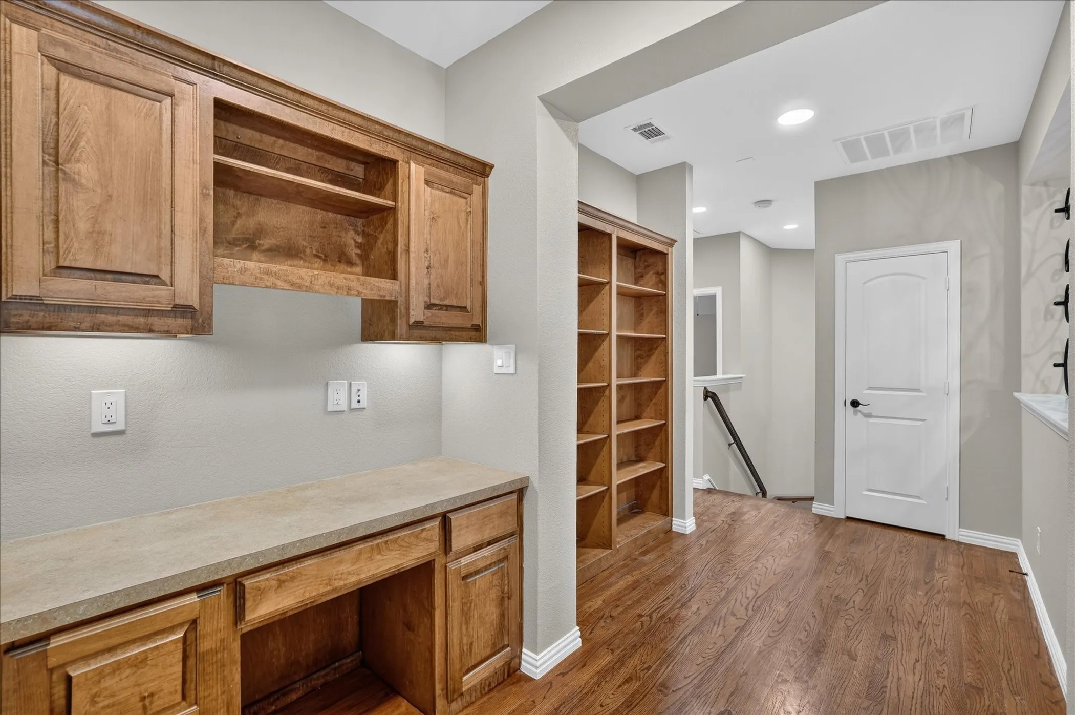 Upstairs built in desk/bookshelves