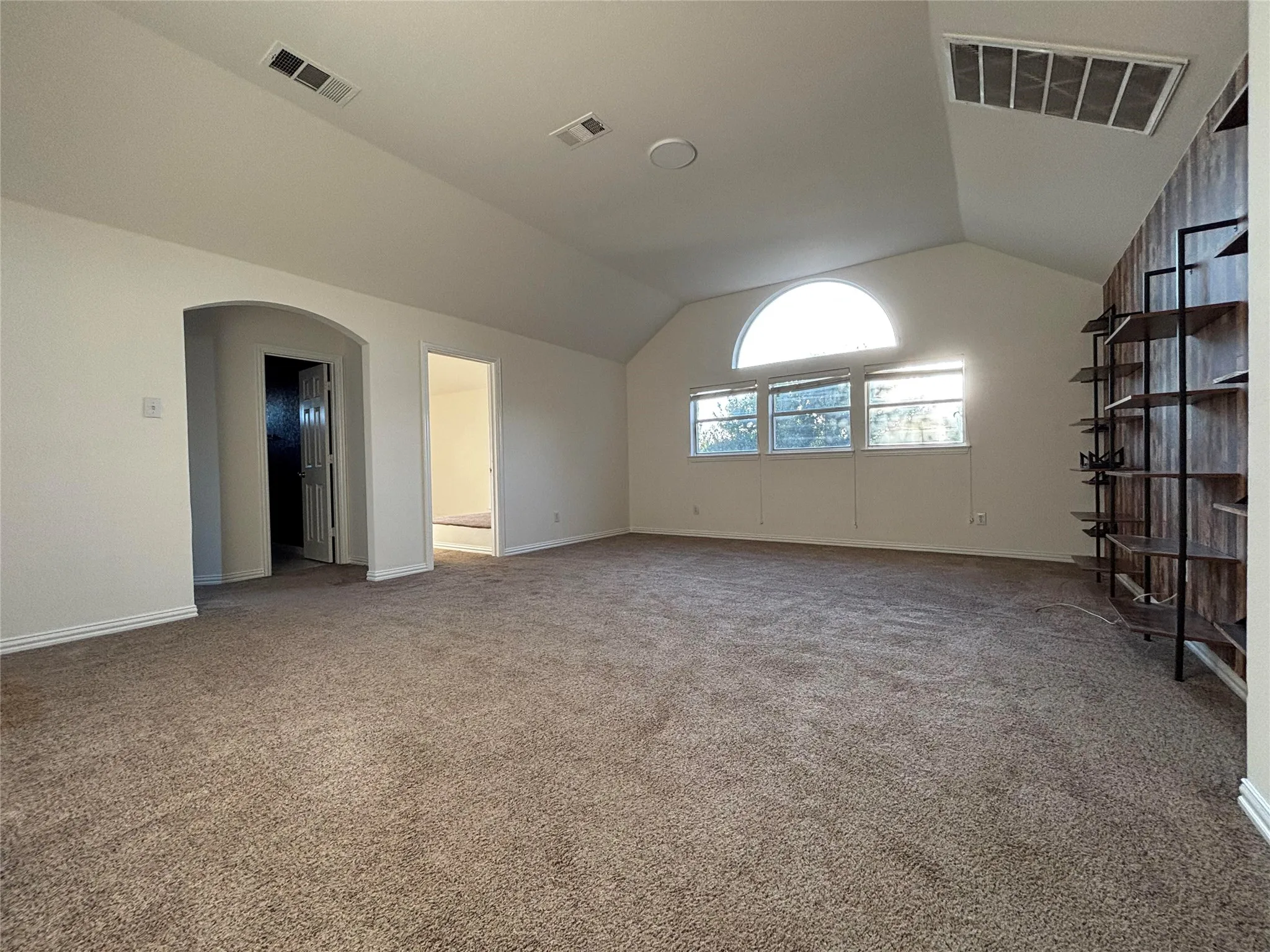 Single Family Residence For Rent in Collin County , 5624 Seneca Drive, Plano, Texas 75094, 5 Bedroom, 4 Bathroom, 2 Garage spaces, 3,251 Sqft, built in 2001, mls#21385564, Real Estate Agent in Plano, Homes For Rent in Collin county, Homes For Rent in Plano, Realtor in Plano Texas, Real Estate Brokerage Independent Realty Texas, Luminita Cordes Realtor
