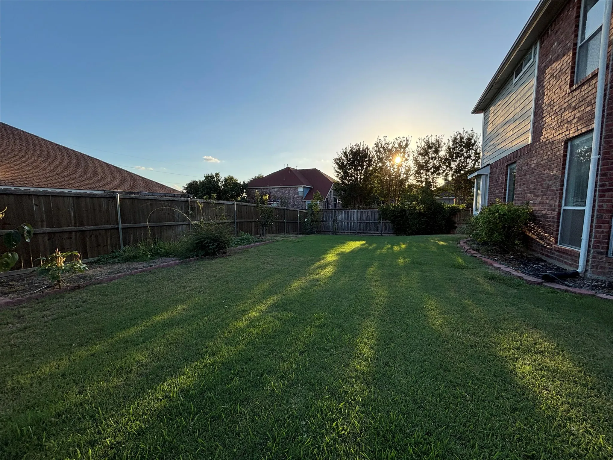 Single Family Residence For Rent in Collin County , 5624 Seneca Drive, Plano, Texas 75094, 5 Bedroom, 4 Bathroom, 2 Garage spaces, 3,251 Sqft, built in 2001, mls#21385564, Real Estate Agent in Plano, Homes For Rent in Collin county, Homes For Rent in Plano, Realtor in Plano Texas, Real Estate Brokerage Independent Realty Texas, Luminita Cordes Realtor