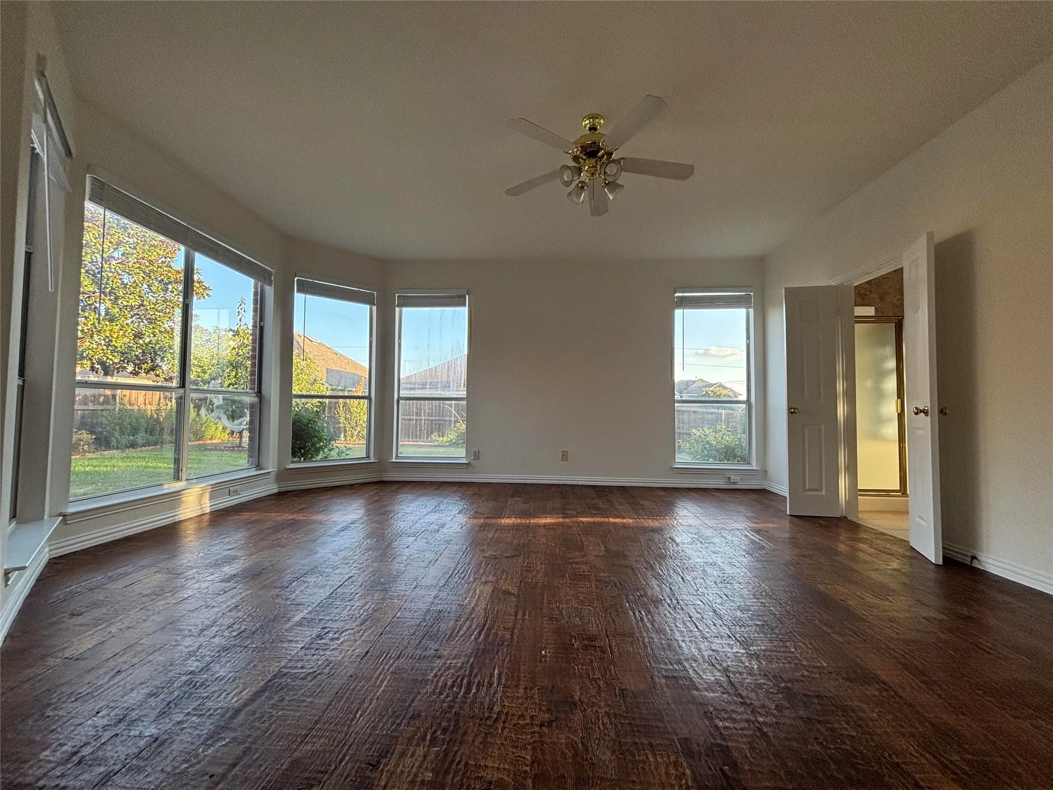 Single Family Residence For Rent in Collin County , 5624 Seneca Drive, Plano, Texas 75094, 5 Bedroom, 4 Bathroom, 2 Garage spaces, 3,251 Sqft, built in 2001, mls#21385564, Real Estate Agent in Plano, Homes For Rent in Collin county, Homes For Rent in Plano, Realtor in Plano Texas, Real Estate Brokerage Independent Realty Texas, Luminita Cordes Realtor