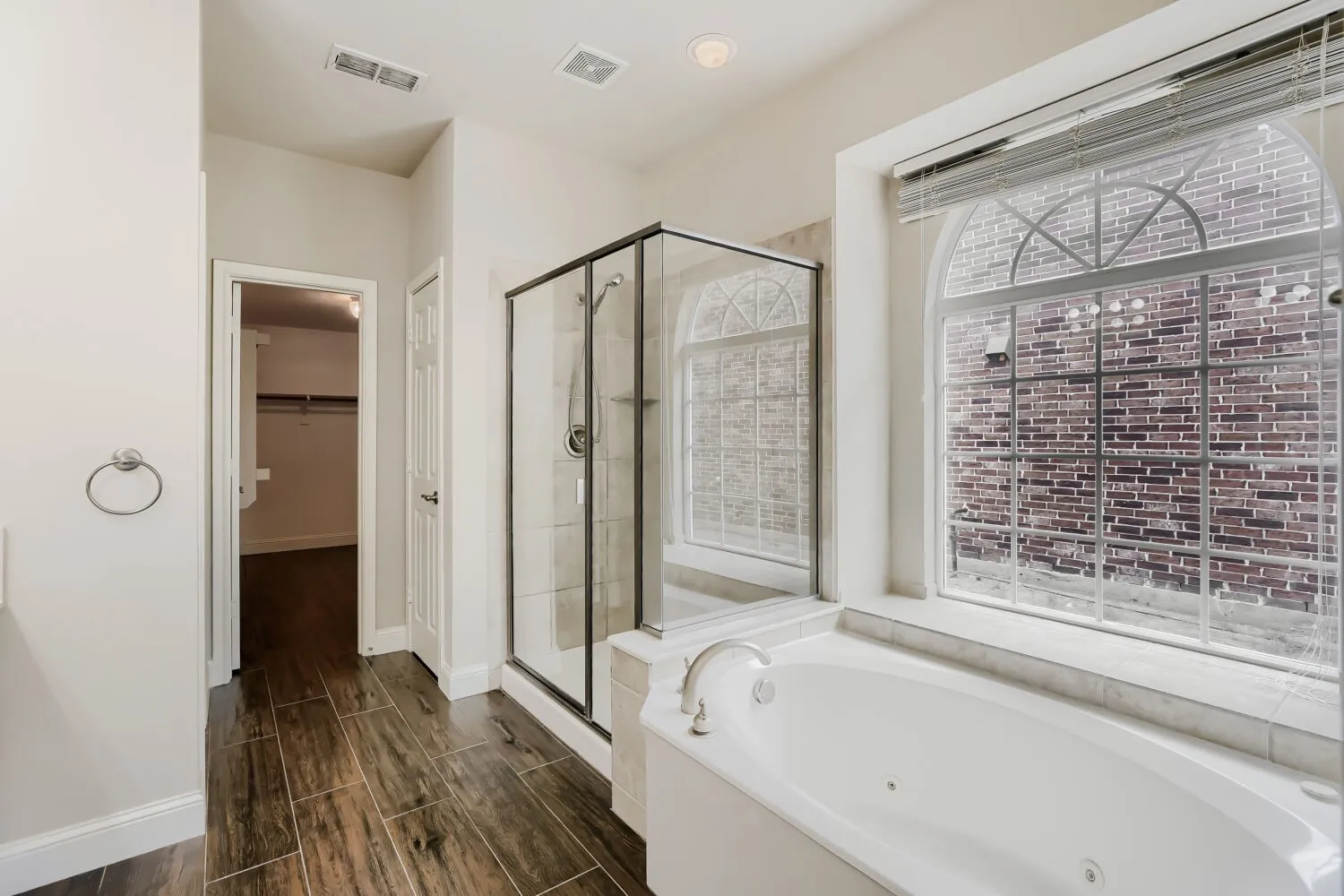 Single Family Residence For Sale in Collin County , 12576 Pond Cypress Lane, Frisco, Texas 75035, 5 Bedroom, 4 Bathroom, 2 Garage spaces, 3,841 Sqft, built in 2007, mls#21385951, Real Estate Agent in Frisco, Homes For Sale in Collin county, Homes For Sale in Frisco, Realtor in Frisco Texas, Real Estate Brokerage Independent Realty Texas, Luminita Cordes Realtor