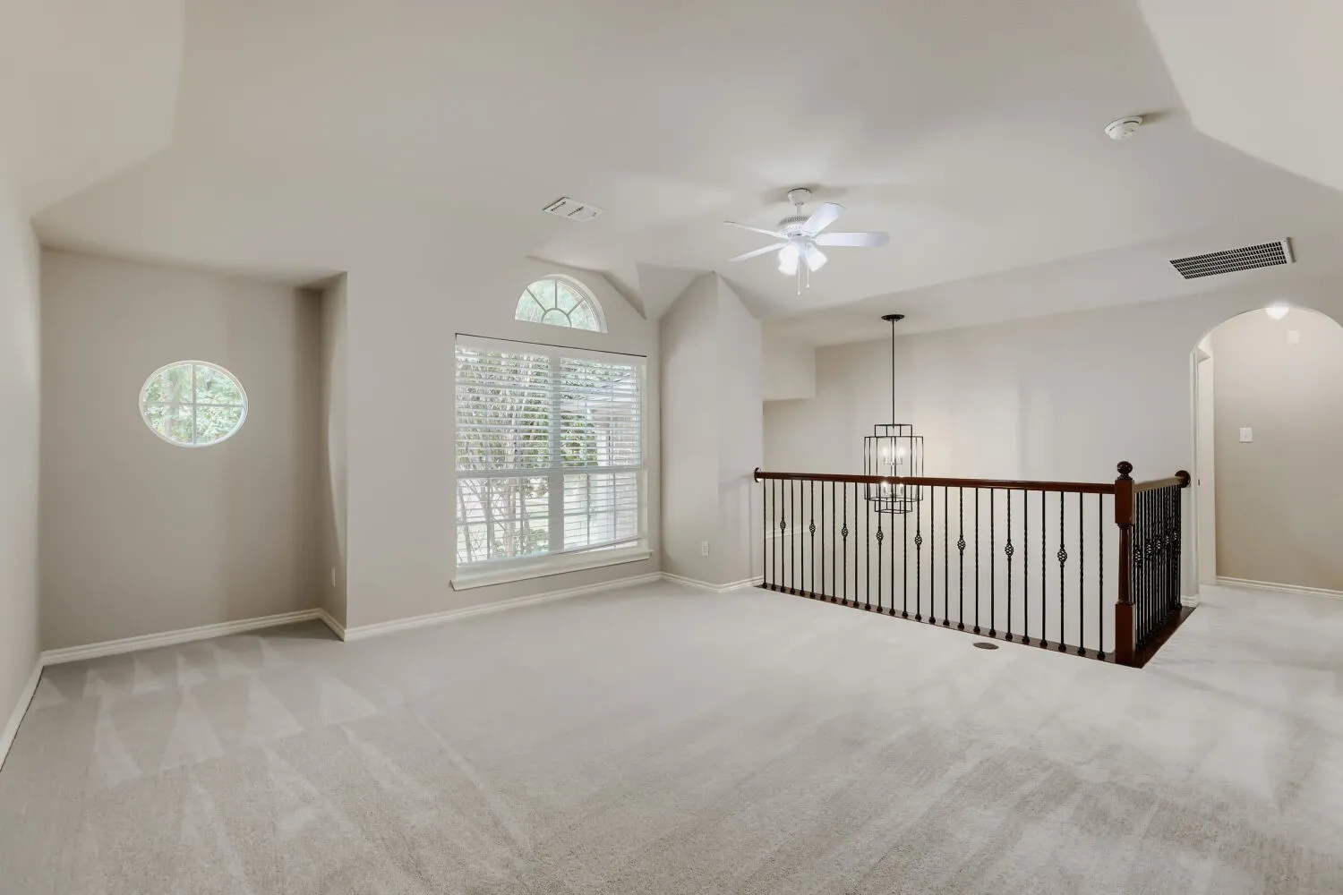 Single Family Residence For Sale in Collin County , 12576 Pond Cypress Lane, Frisco, Texas 75035, 5 Bedroom, 4 Bathroom, 2 Garage spaces, 3,841 Sqft, built in 2007, mls#21385951, Real Estate Agent in Frisco, Homes For Sale in Collin county, Homes For Sale in Frisco, Realtor in Frisco Texas, Real Estate Brokerage Independent Realty Texas, Luminita Cordes Realtor