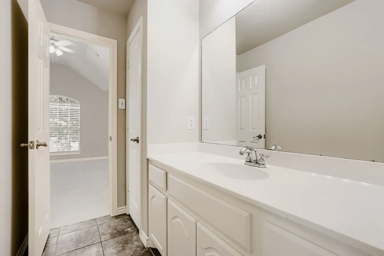 Single Family Residence For Sale in Collin County , 12576 Pond Cypress Lane, Frisco, Texas 75035, 5 Bedroom, 4 Bathroom, 2 Garage spaces, 3,841 Sqft, built in 2007, mls#21385951, Real Estate Agent in Frisco, Homes For Sale in Collin county, Homes For Sale in Frisco, Realtor in Frisco Texas, Real Estate Brokerage Independent Realty Texas, Luminita Cordes Realtor