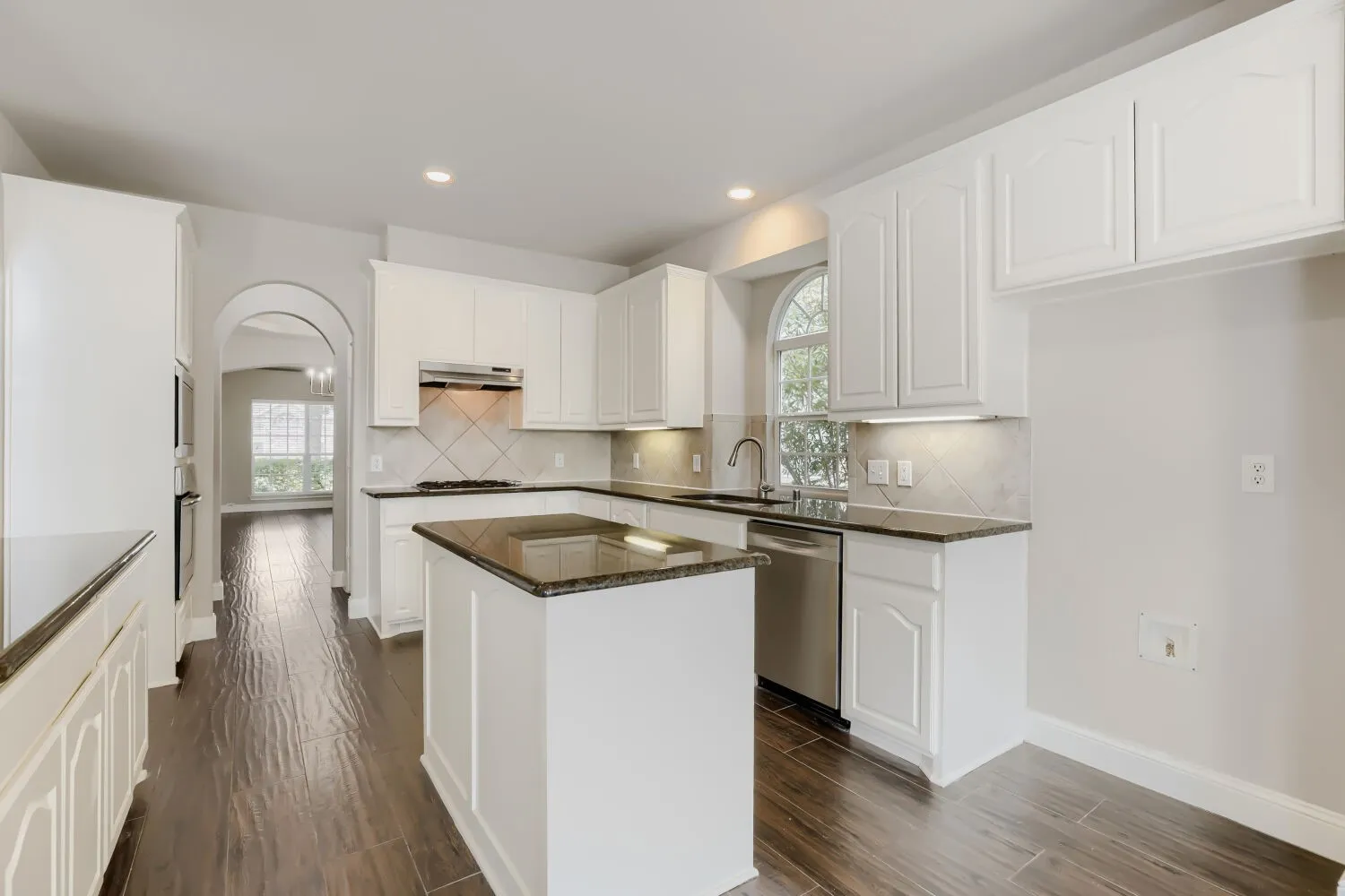 Single Family Residence For Sale in Collin County , 12576 Pond Cypress Lane, Frisco, Texas 75035, 5 Bedroom, 4 Bathroom, 2 Garage spaces, 3,841 Sqft, built in 2007, mls#21385951, Real Estate Agent in Frisco, Homes For Sale in Collin county, Homes For Sale in Frisco, Realtor in Frisco Texas, Real Estate Brokerage Independent Realty Texas, Luminita Cordes Realtor