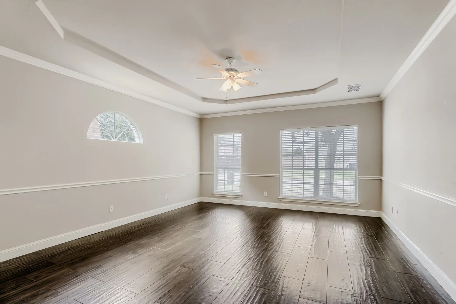 Single Family Residence For Sale in Collin County , 12576 Pond Cypress Lane, Frisco, Texas 75035, 5 Bedroom, 4 Bathroom, 2 Garage spaces, 3,841 Sqft, built in 2007, mls#21385951, Real Estate Agent in Frisco, Homes For Sale in Collin county, Homes For Sale in Frisco, Realtor in Frisco Texas, Real Estate Brokerage Independent Realty Texas, Luminita Cordes Realtor