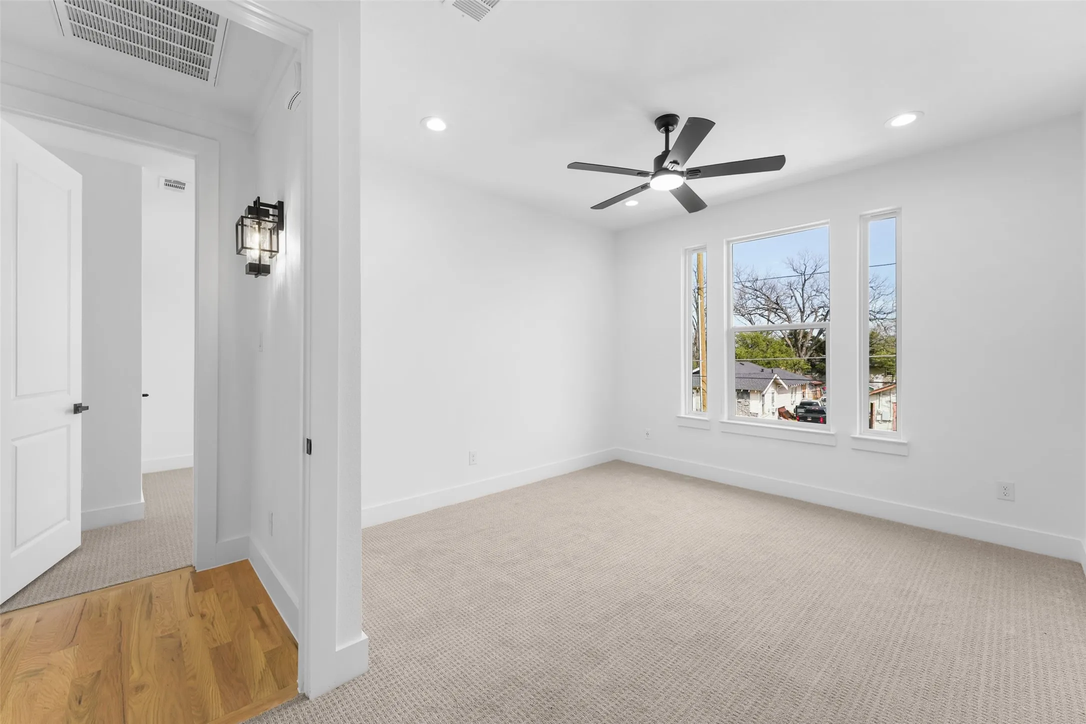 Single Family Residence For Sale in Dallas County , 707 Buckalew Street, Dallas, Texas 75208, 5 Bedroom, 3 Bathroom, 2 Garage spaces, 2,800 Sqft, built in 2026, mls#21386582, Real Estate Agent in Dallas, Homes For Sale in Dallas county, Homes For Sale in Dallas, Realtor in Dallas Texas, Real Estate Brokerage Independent Realty Texas, Luminita Cordes Realtor