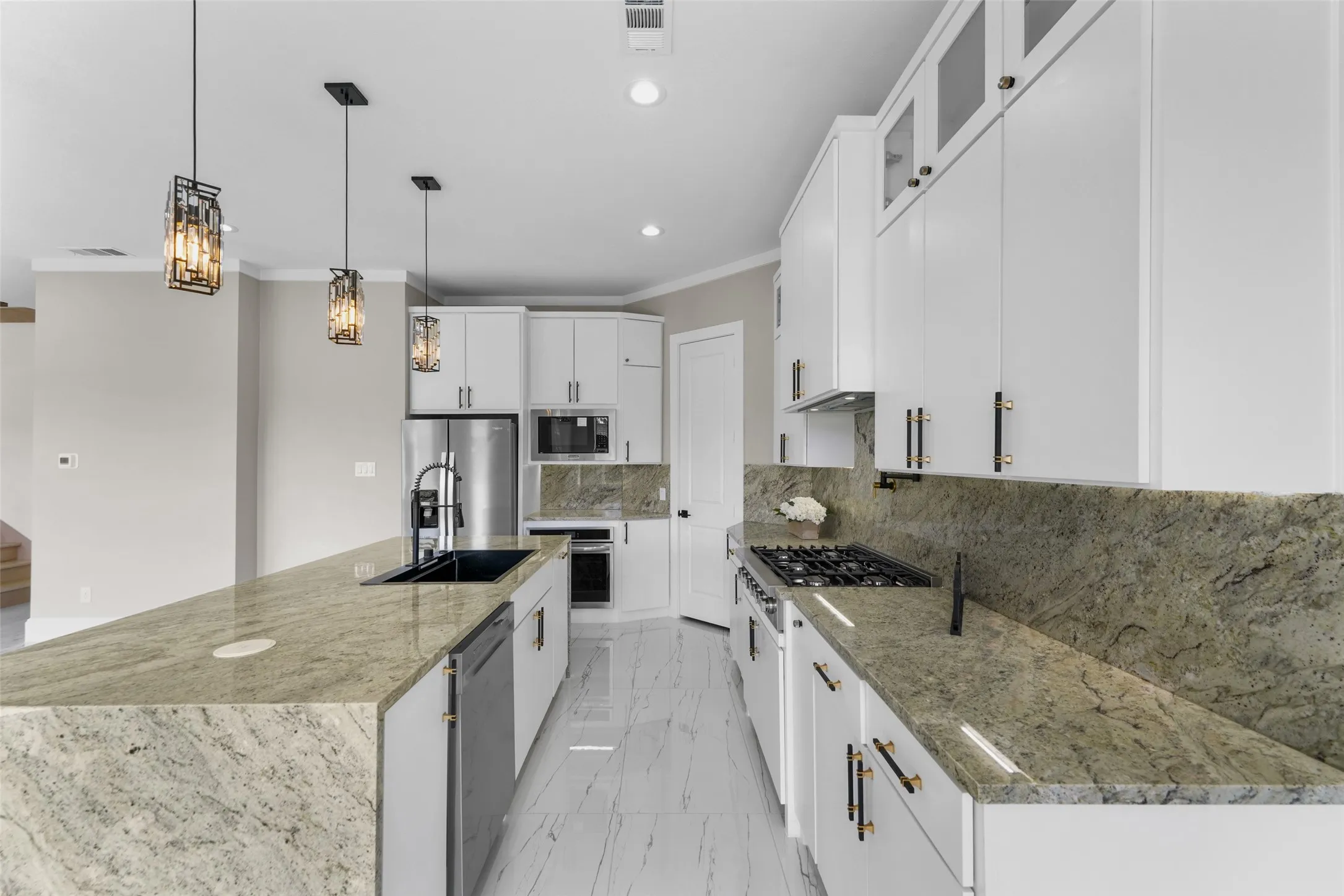 Single Family Residence For Sale in Dallas County , 707 Buckalew Street, Dallas, Texas 75208, 5 Bedroom, 3 Bathroom, 2 Garage spaces, 2,800 Sqft, built in 2026, mls#21386582, Real Estate Agent in Dallas, Homes For Sale in Dallas county, Homes For Sale in Dallas, Realtor in Dallas Texas, Real Estate Brokerage Independent Realty Texas, Luminita Cordes Realtor