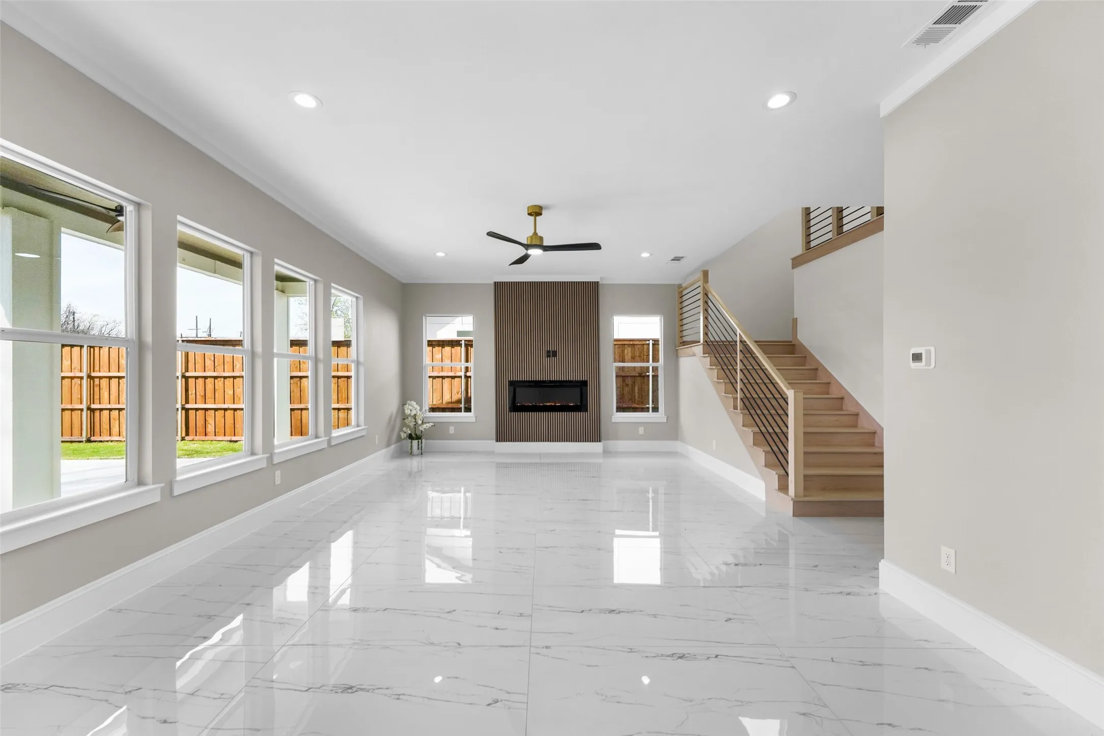 Single Family Residence For Sale in Dallas County , 707 Buckalew Street, Dallas, Texas 75208, 5 Bedroom, 3 Bathroom, 2 Garage spaces, 2,800 Sqft, built in 2026, mls#21386582, Real Estate Agent in Dallas, Homes For Sale in Dallas county, Homes For Sale in Dallas, Realtor in Dallas Texas, Real Estate Brokerage Independent Realty Texas, Luminita Cordes Realtor