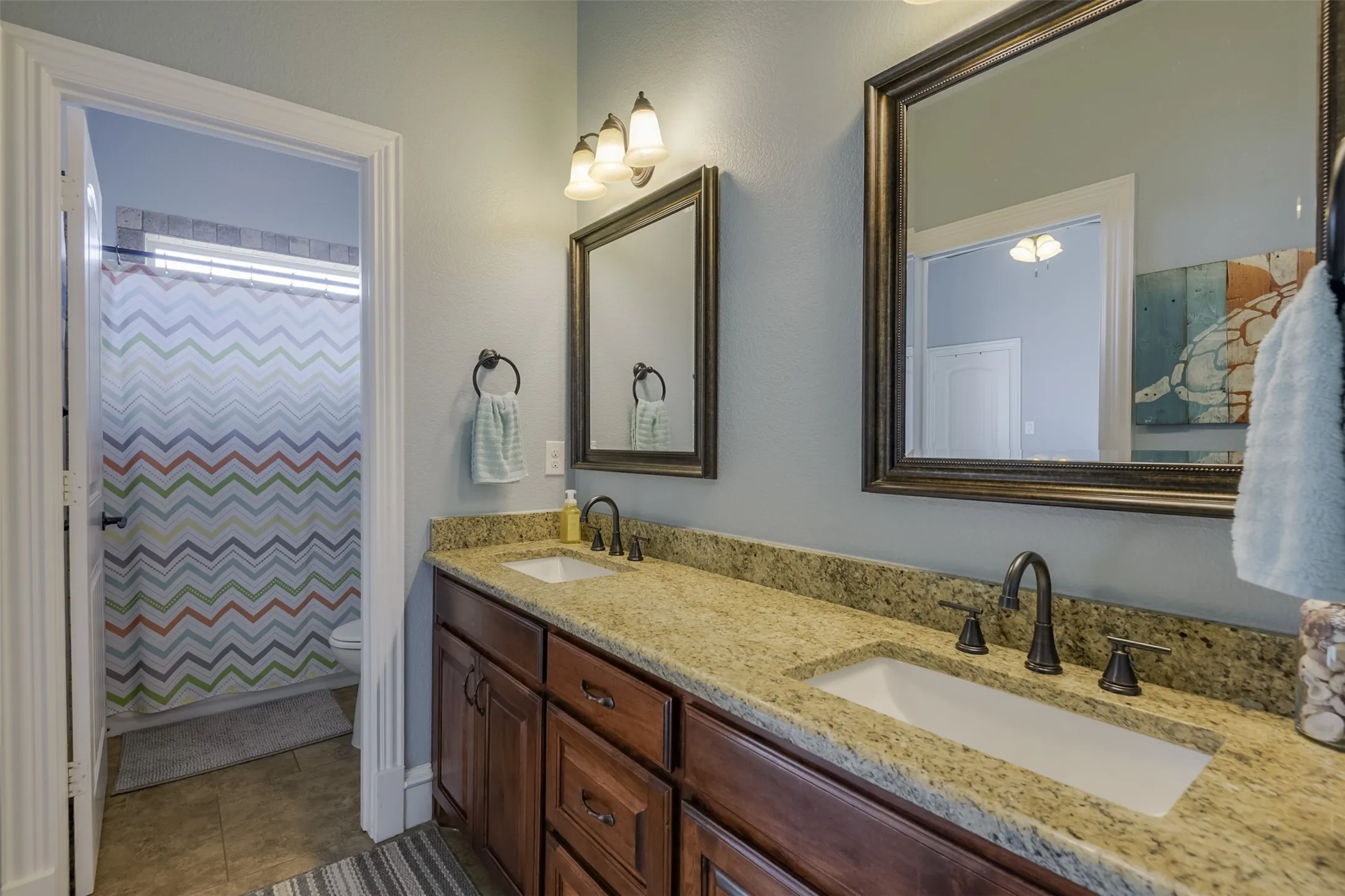 Single Family Residence For Sale in Ellis County , 505 Boz Road, Waxahachie, Texas 75167, 4 Bedroom, 3 Bathroom, 2 Garage spaces, 3,176 Sqft, built in 2015, mls#21384589, Real Estate Agent in Waxahachie, Homes For Sale in Ellis county, Homes For Sale in Waxahachie, Realtor in Waxahachie Texas, Real Estate Brokerage Independent Realty Texas, Luminita Cordes Realtor