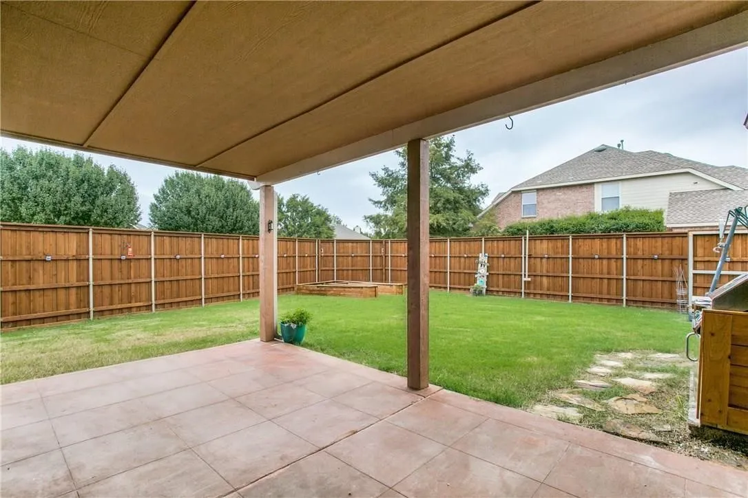Single Family Residence For Rent in Collin County , 208 N Arbor Ridge Drive, Allen, Texas 75002, 4 Bedroom, 3 Bathroom, 2 Garage spaces, 2,640 Sqft, built in 2002, mls#21385550, Real Estate Agent in Allen, Homes For Rent in Collin county, Homes For Rent in Allen, Realtor in Allen Texas, Real Estate Brokerage Independent Realty Texas, Luminita Cordes Realtor