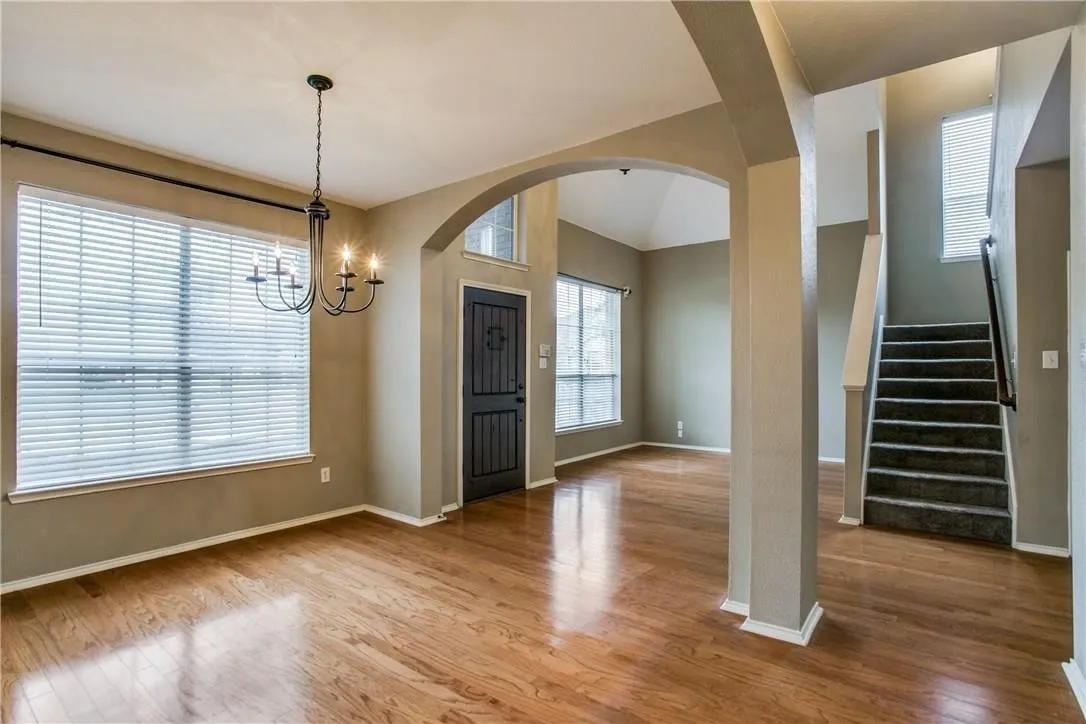 Single Family Residence For Rent in Collin County , 208 N Arbor Ridge Drive, Allen, Texas 75002, 4 Bedroom, 3 Bathroom, 2 Garage spaces, 2,640 Sqft, built in 2002, mls#21385550, Real Estate Agent in Allen, Homes For Rent in Collin county, Homes For Rent in Allen, Realtor in Allen Texas, Real Estate Brokerage Independent Realty Texas, Luminita Cordes Realtor