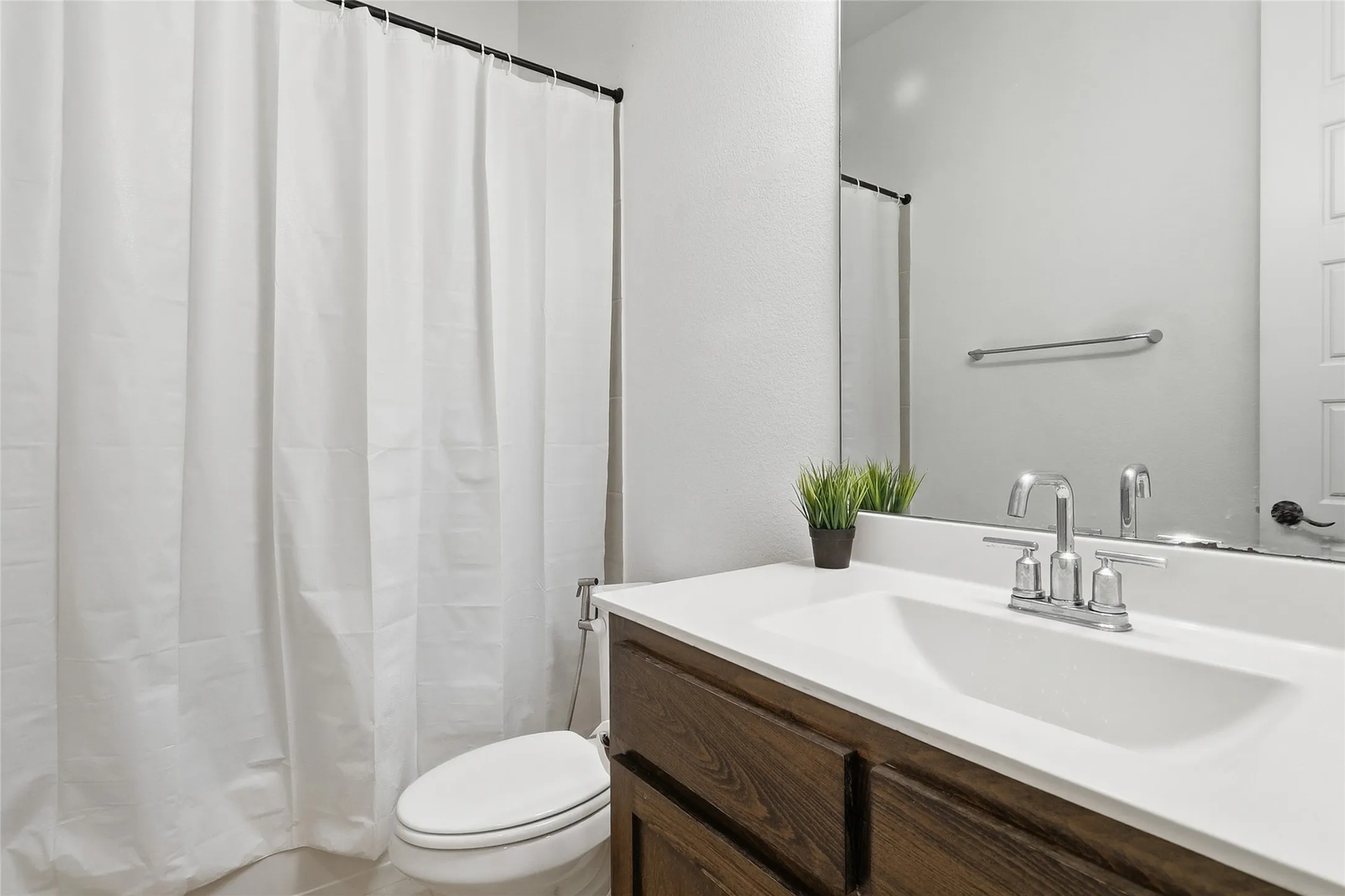 Single Family Residence For Sale in Denton County , 1816 Windy Lane, Argyle, Texas 76226, 4 Bedroom, 5 Bathroom, 3 Garage spaces, 3,516 Sqft, built in 2023, mls#21386610, Real Estate Agent in Argyle, Homes For Sale in Denton county, Homes For Sale in Argyle, Realtor in Argyle Texas, Real Estate Brokerage Independent Realty Texas, Luminita Cordes Realtor