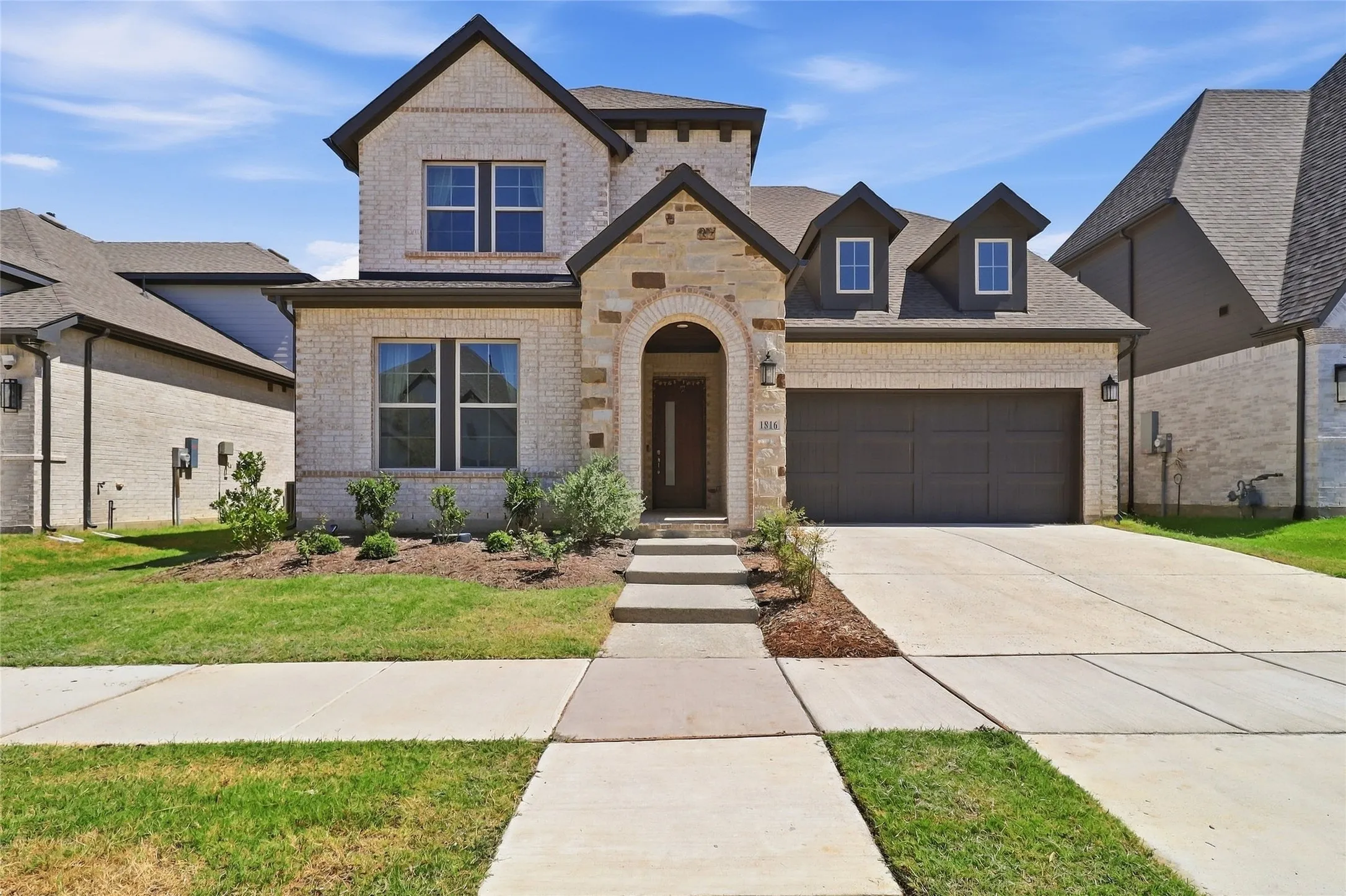 Single Family Residence For Sale in Denton County , 1816 Windy Lane, Argyle, Texas 76226, 4 Bedroom, 5 Bathroom, 3 Garage spaces, 3,516 Sqft, built in 2023, mls#21386610, Real Estate Agent in Argyle, Homes For Sale in Denton county, Homes For Sale in Argyle, Realtor in Argyle Texas, Real Estate Brokerage Independent Realty Texas, Luminita Cordes Realtor