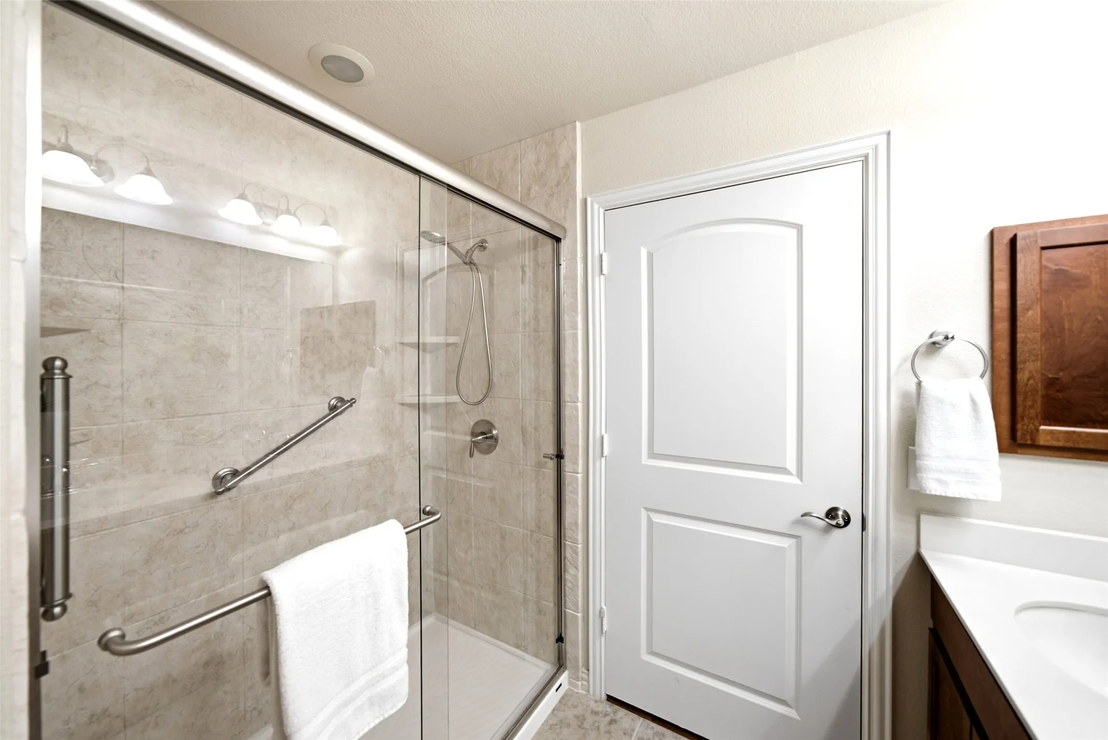 Single Family Residence For Sale in Denton County , 7601 Gulf Breeze Lane, Frisco, Texas 75036, 2 Bedroom, 2 Bathroom, 2 Garage spaces, 1,563 Sqft, built in 2016, mls#21379672, Real Estate Agent in Frisco, Homes For Sale in Denton county, Homes For Sale in Frisco, Realtor in Frisco Texas, Real Estate Brokerage Independent Realty Texas, Luminita Cordes Realtor