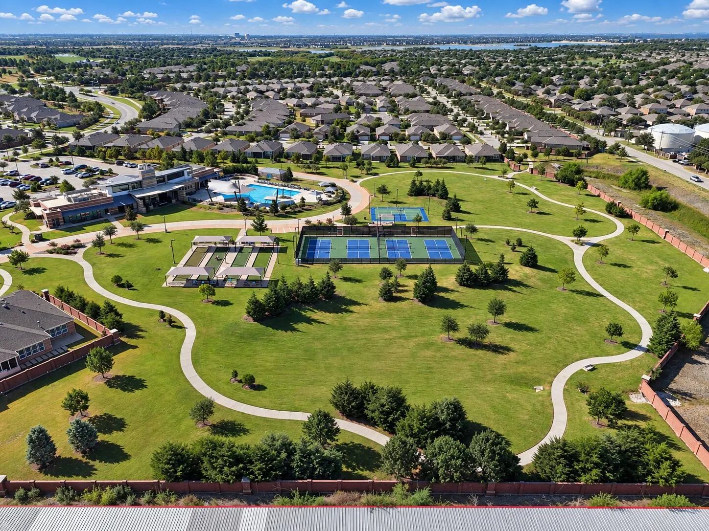 Single Family Residence For Sale in Denton County , 7601 Gulf Breeze Lane, Frisco, Texas 75036, 2 Bedroom, 2 Bathroom, 2 Garage spaces, 1,563 Sqft, built in 2016, mls#21379672, Real Estate Agent in Frisco, Homes For Sale in Denton county, Homes For Sale in Frisco, Realtor in Frisco Texas, Real Estate Brokerage Independent Realty Texas, Luminita Cordes Realtor
