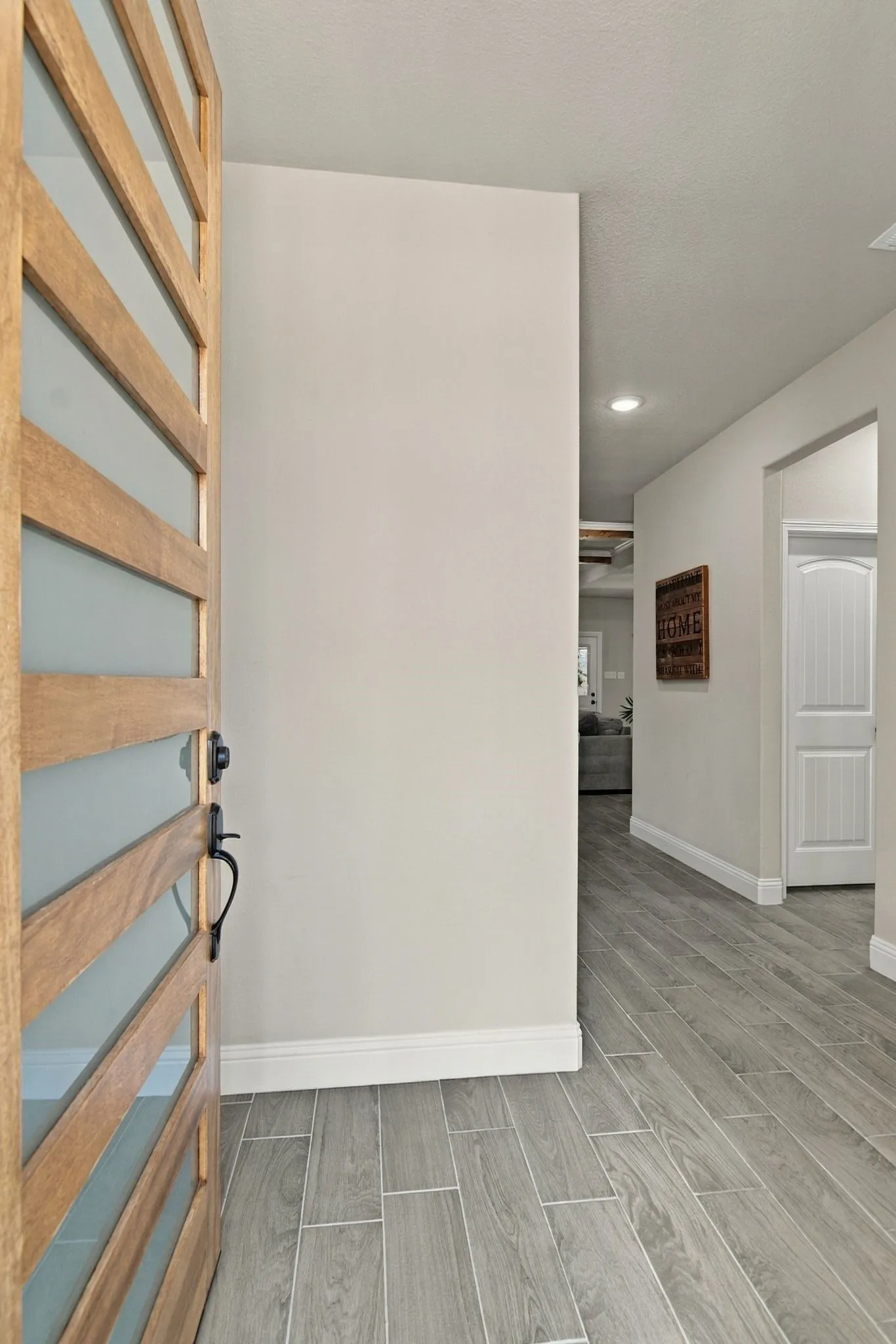 Single Family Residence For Sale in Hood County , 4822 Wichita Street, Granbury, Texas 76048, 3 Bedroom, 3 Bathroom, 2 Garage spaces, 1,994 Sqft, built in 2023, mls#21380417, Real Estate Agent in Granbury, Homes For Sale in Hood county, Homes For Sale in Granbury, Realtor in Granbury Texas, Real Estate Brokerage Independent Realty Texas, Luminita Cordes Realtor