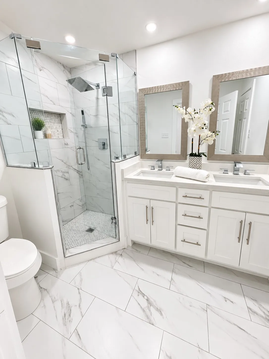 Single Family Residence For Sale in Dallas County , 6927 Overlook Drive, Dallas, Texas 75227, 3 Bedroom, 2 Bathroom, Garage spaces, 1,125 Sqft, built in 1950, mls#21386142, Real Estate Agent in Dallas, Homes For Sale in Dallas county, Homes For Sale in Dallas, Realtor in Dallas Texas, Real Estate Brokerage Independent Realty Texas, Luminita Cordes Realtor