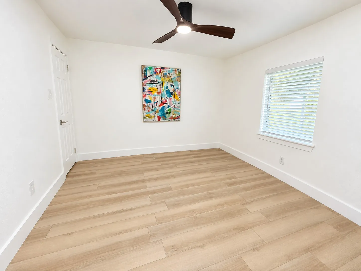 Single Family Residence For Sale in Dallas County , 6927 Overlook Drive, Dallas, Texas 75227, 3 Bedroom, 2 Bathroom, Garage spaces, 1,125 Sqft, built in 1950, mls#21386142, Real Estate Agent in Dallas, Homes For Sale in Dallas county, Homes For Sale in Dallas, Realtor in Dallas Texas, Real Estate Brokerage Independent Realty Texas, Luminita Cordes Realtor