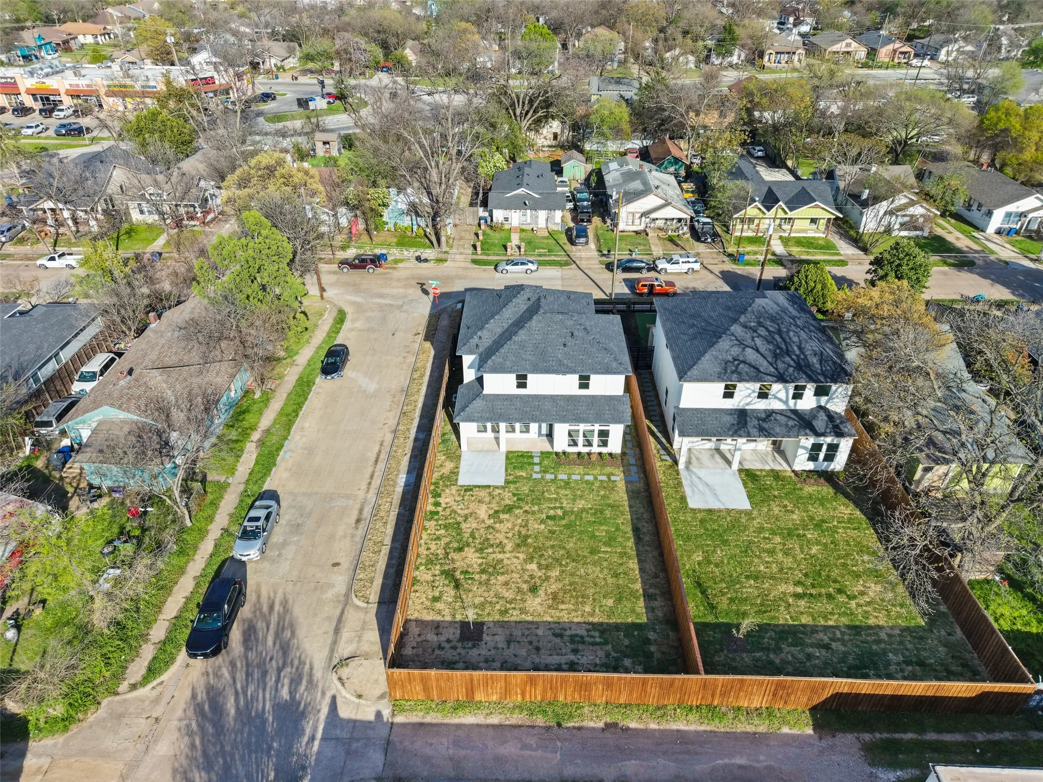 Single Family Residence For Sale in Dallas County , 703 Buckalew Street, Dallas, Texas 75208, 4 Bedroom, 3 Bathroom, 2 Garage spaces, 2,700 Sqft, built in 2026, mls#21386627, Real Estate Agent in Dallas, Homes For Sale in Dallas county, Homes For Sale in Dallas, Realtor in Dallas Texas, Real Estate Brokerage Independent Realty Texas, Luminita Cordes Realtor