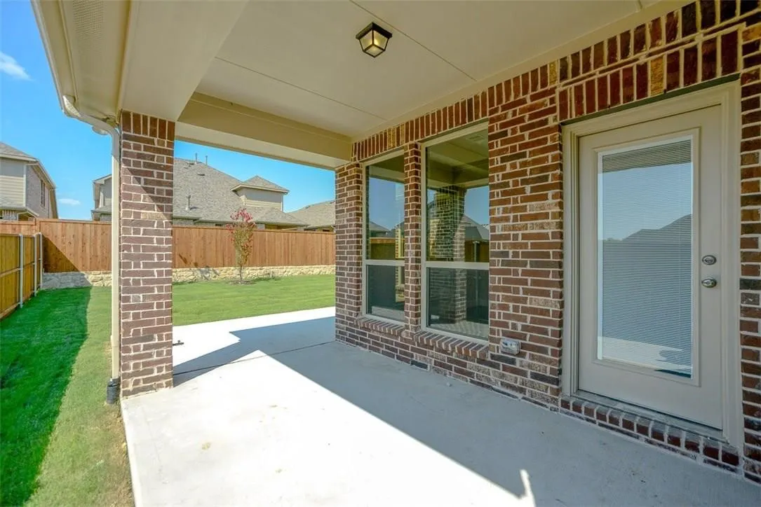 Single Family Residence For Rent in Collin County , 1500 Cherry Blossom Lane, Celina, Texas 75078, 4 Bedroom, 4 Bathroom, 2 Garage spaces, 2,722 Sqft, built in 2017, mls#21386634, Real Estate Agent in Celina, Homes For Rent in Collin county, Homes For Rent in Celina, Realtor in Celina Texas, Real Estate Brokerage Independent Realty Texas, Luminita Cordes Realtor