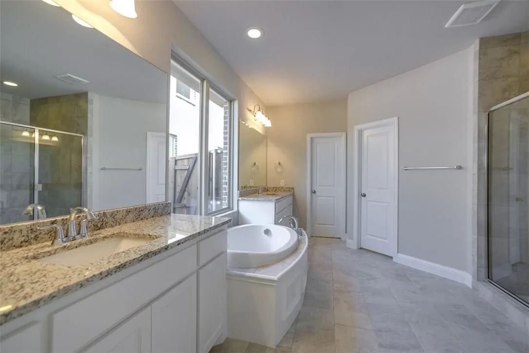 Single Family Residence For Rent in Collin County , 1500 Cherry Blossom Lane, Celina, Texas 75078, 4 Bedroom, 4 Bathroom, 2 Garage spaces, 2,722 Sqft, built in 2017, mls#21386634, Real Estate Agent in Celina, Homes For Rent in Collin county, Homes For Rent in Celina, Realtor in Celina Texas, Real Estate Brokerage Independent Realty Texas, Luminita Cordes Realtor
