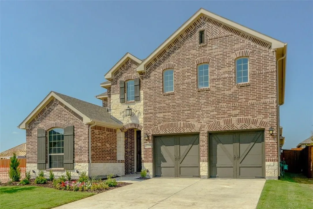 Single Family Residence For Rent in Collin County , 1500 Cherry Blossom Lane, Celina, Texas 75078, 4 Bedroom, 4 Bathroom, 2 Garage spaces, 2,722 Sqft, built in 2017, mls#21386634, Real Estate Agent in Celina, Homes For Rent in Collin county, Homes For Rent in Celina, Realtor in Celina Texas, Real Estate Brokerage Independent Realty Texas, Luminita Cordes Realtor