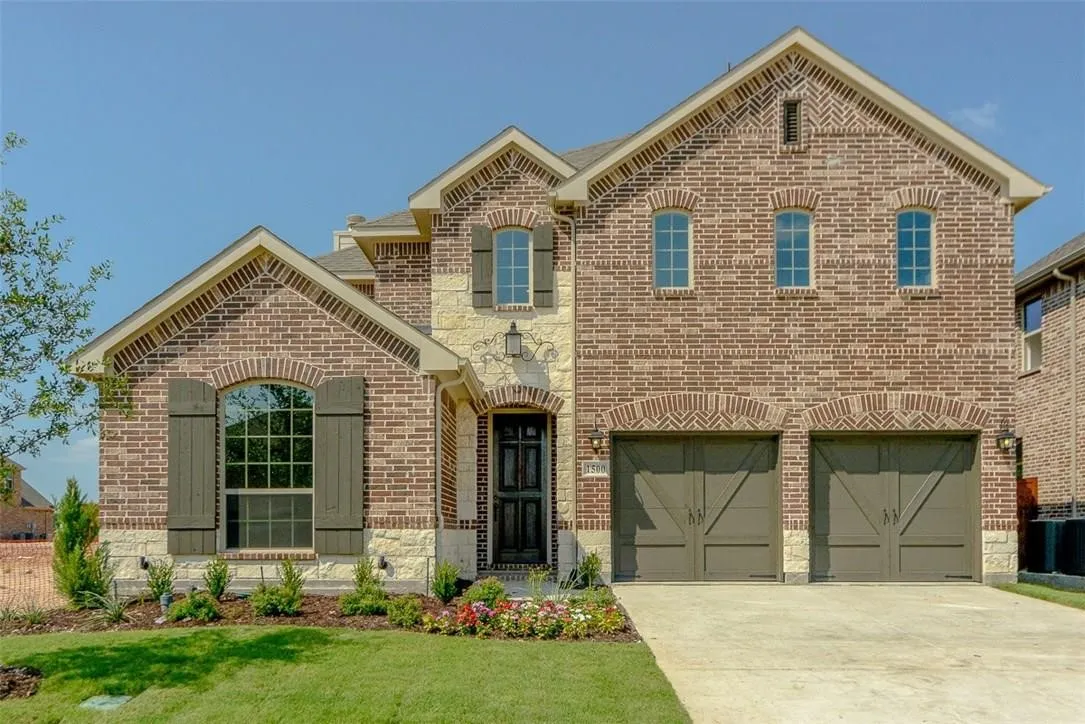 Single Family Residence For Rent in Collin County , 1500 Cherry Blossom Lane, Celina, Texas 75078, 4 Bedroom, 4 Bathroom, 2 Garage spaces, 2,722 Sqft, built in 2017, mls#21386634, Real Estate Agent in Celina, Homes For Rent in Collin county, Homes For Rent in Celina, Realtor in Celina Texas, Real Estate Brokerage Independent Realty Texas, Luminita Cordes Realtor