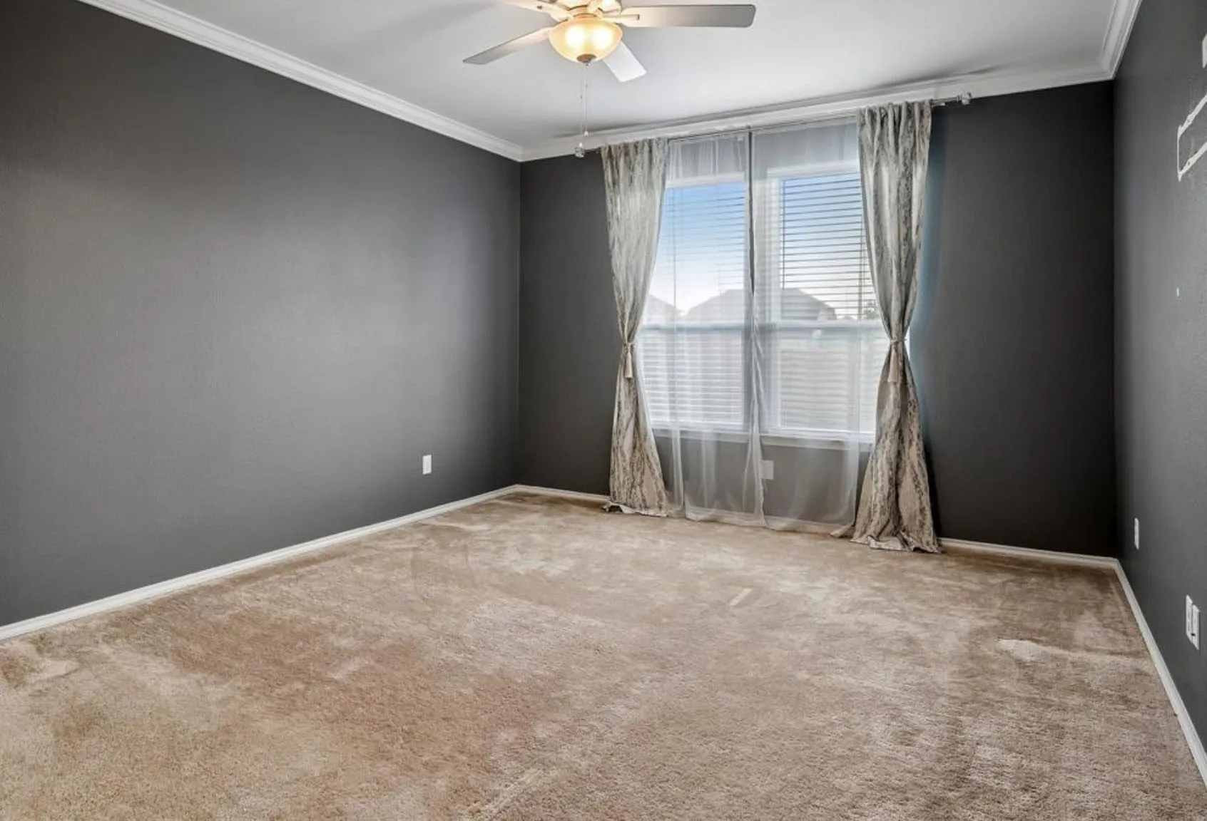 Single Family Residence For Sale in Collin County , 814 Marigold Street, Princeton, Texas 75407, 4 Bedroom, 3 Bathroom, 2 Garage spaces, 3,033 Sqft, built in 2024, mls#21386646, Real Estate Agent in Princeton, Homes For Sale in Collin county, Homes For Sale in Princeton, Realtor in Princeton Texas, Real Estate Brokerage Independent Realty Texas, Luminita Cordes Realtor