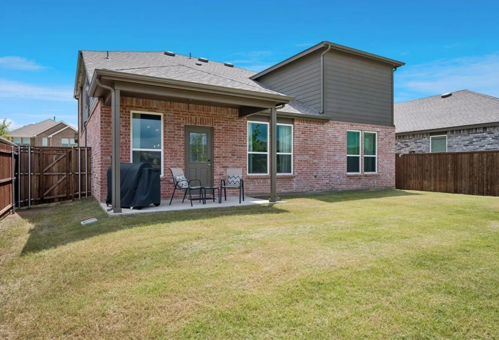 Single Family Residence For Sale in Collin County , 814 Marigold Street, Princeton, Texas 75407, 4 Bedroom, 3 Bathroom, 2 Garage spaces, 3,033 Sqft, built in 2024, mls#21386646, Real Estate Agent in Princeton, Homes For Sale in Collin county, Homes For Sale in Princeton, Realtor in Princeton Texas, Real Estate Brokerage Independent Realty Texas, Luminita Cordes Realtor