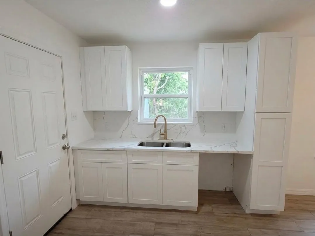 Single Family Residence For Sale in Denton County , 3522 Valley View Road, Denton, Texas 76209, 3 Bedroom, 2 Bathroom, Garage spaces, 1,507 Sqft, built in 1968, mls#21380802, Real Estate Agent in Denton, Homes For Sale in Denton county, Homes For Sale in Denton, Realtor in Denton Texas, Real Estate Brokerage Independent Realty Texas, Luminita Cordes Realtor
