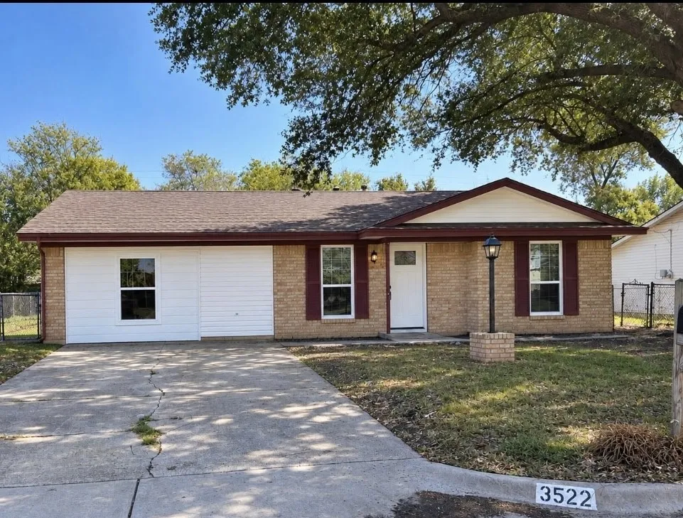 Single Family Residence For Sale in Denton County , 3522 Valley View Road, Denton, Texas 76209, 3 Bedroom, 2 Bathroom, Garage spaces, 1,507 Sqft, built in 1968, mls#21380802, Real Estate Agent in Denton, Homes For Sale in Denton county, Homes For Sale in Denton, Realtor in Denton Texas, Real Estate Brokerage Independent Realty Texas, Luminita Cordes Realtor
